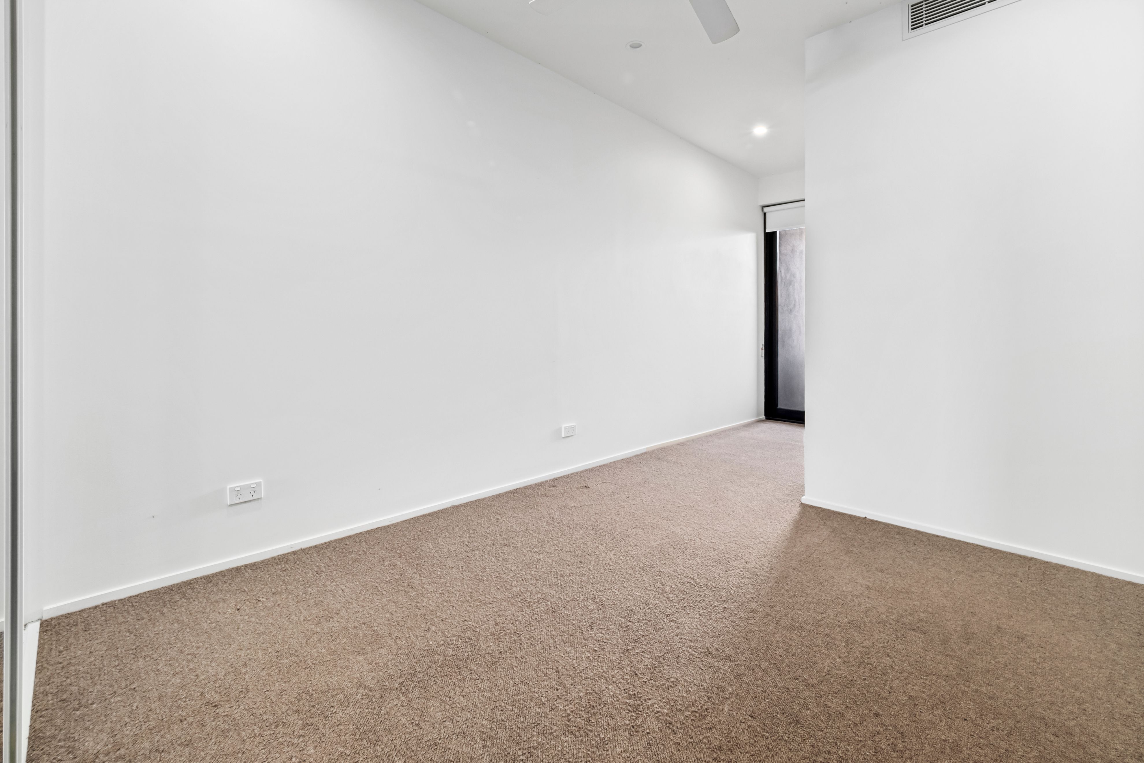 203/36 Anglesey Street — photo 13 of 23