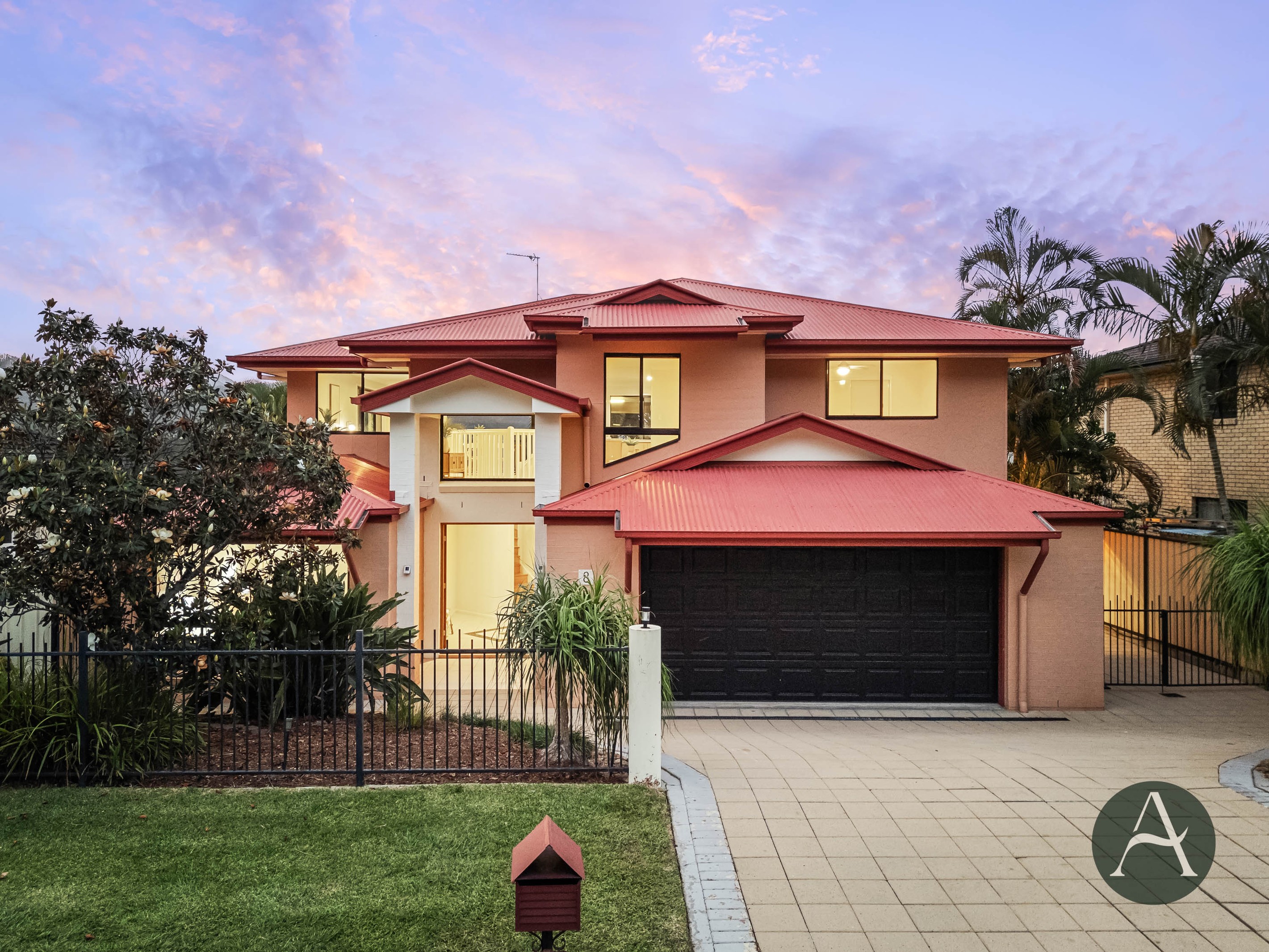 8 Paddy Place, Oxenford, QLD 4210