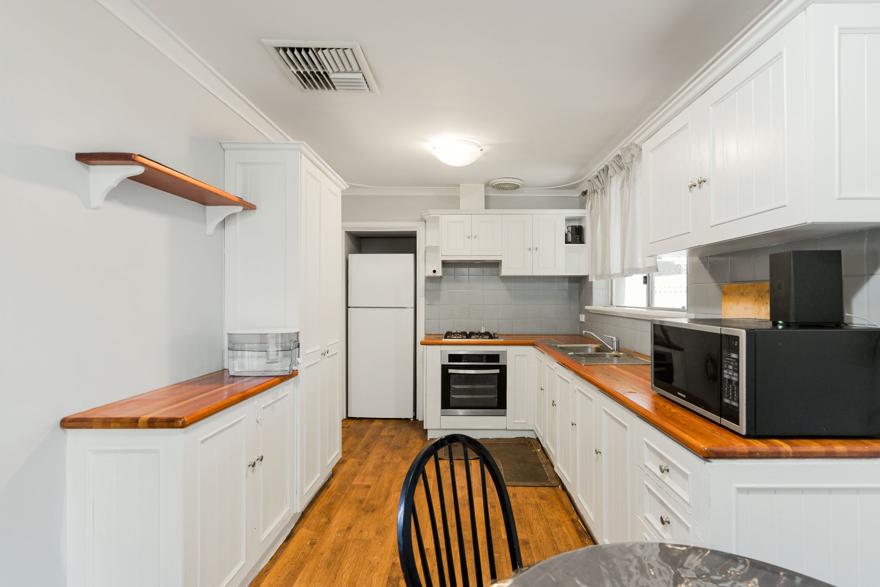 15 Shelley Street — photo 5 of 25