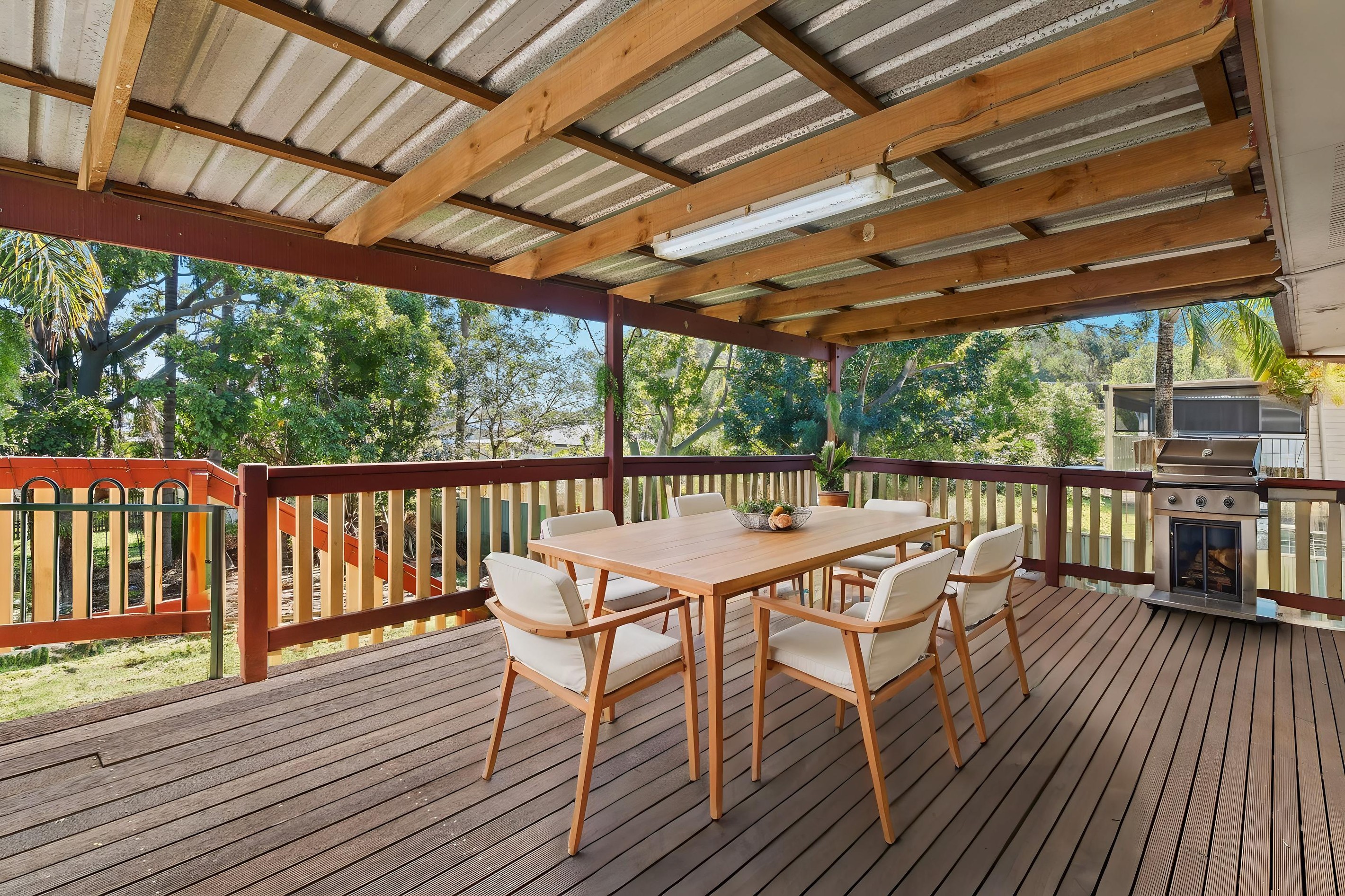 5 Brown Avenue, Logan Central, QLD 4114