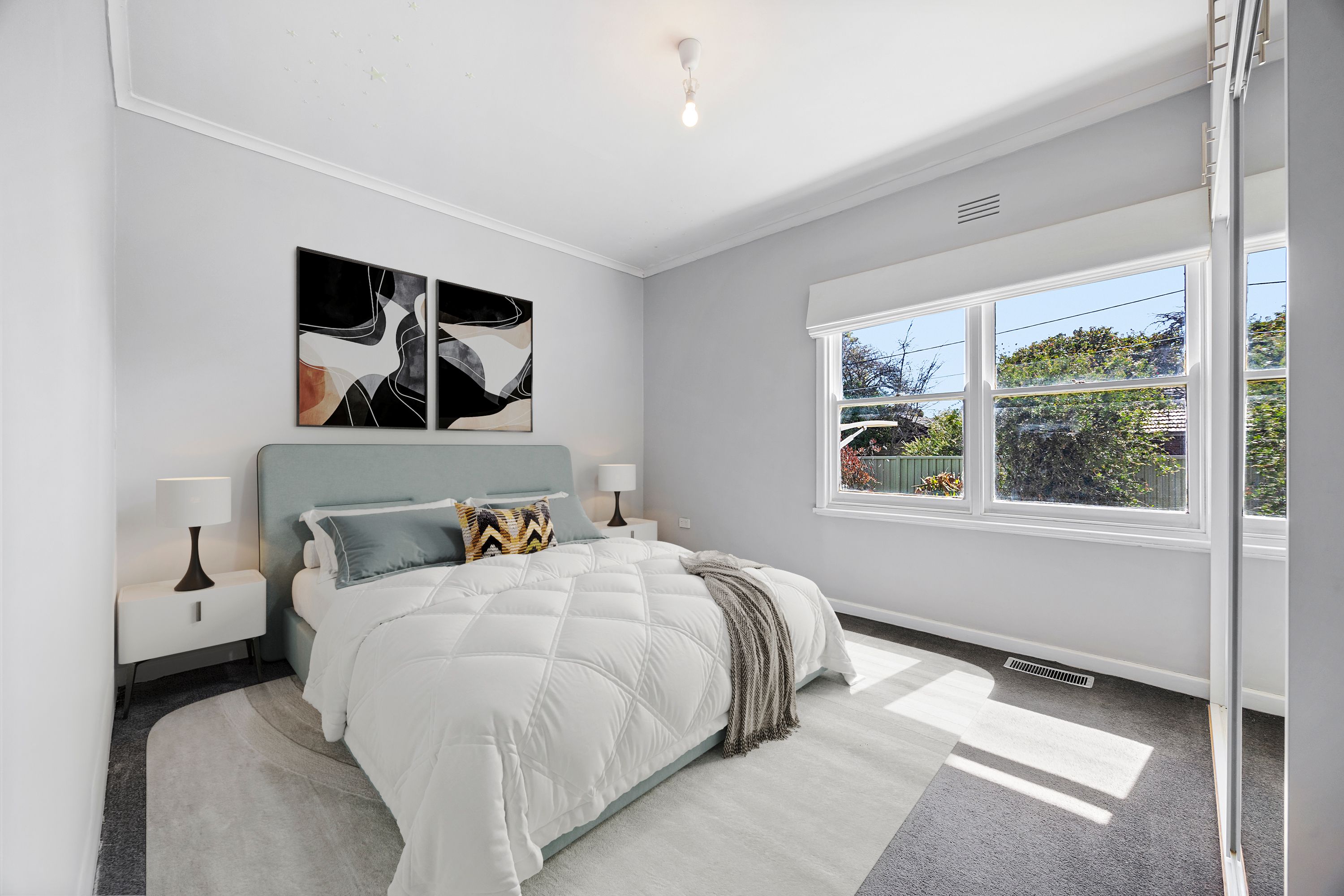 239 Dowling Street — photo 9 of 30