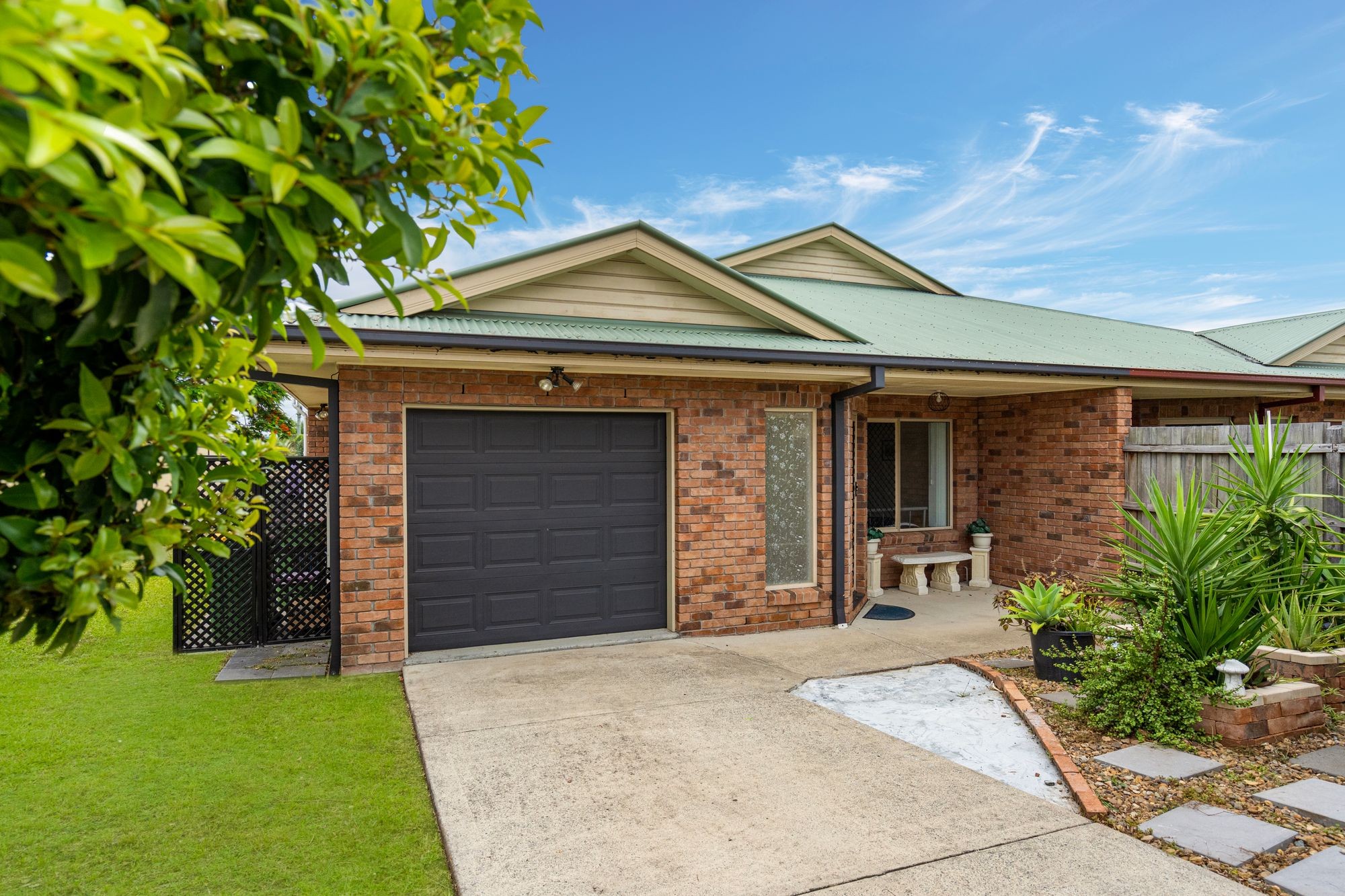 2/71 Bentinck Street, Waterford West, QLD 4133
