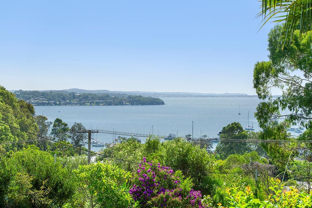 30 Dobell Drive, Wangi Wangi, NSW 2267 House for Sale Ray White