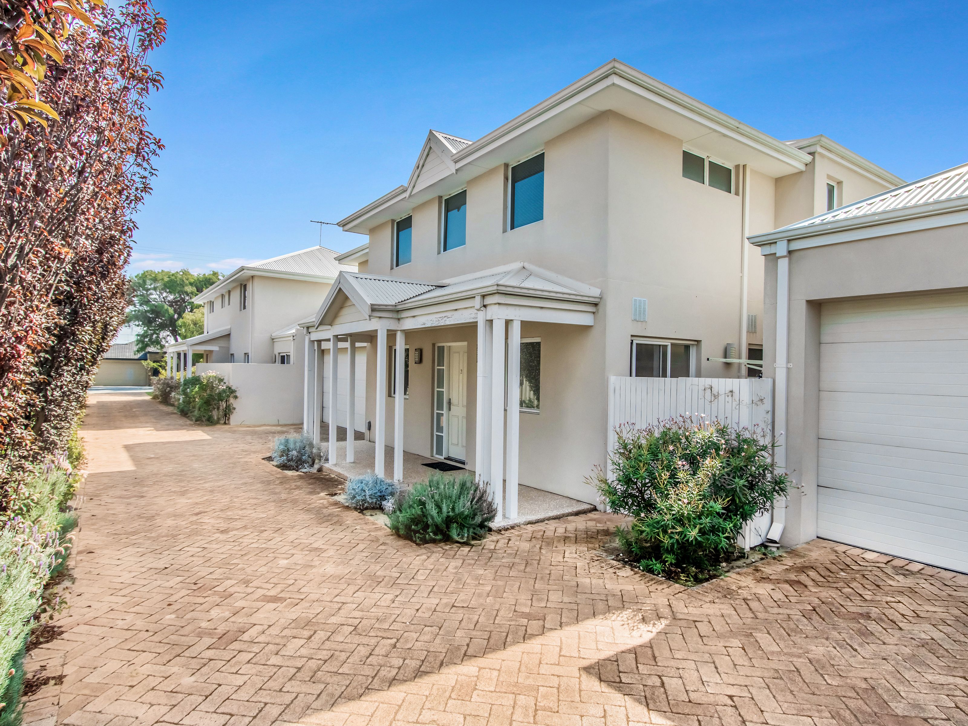 171 Kent Street, Rockingham WA 6168