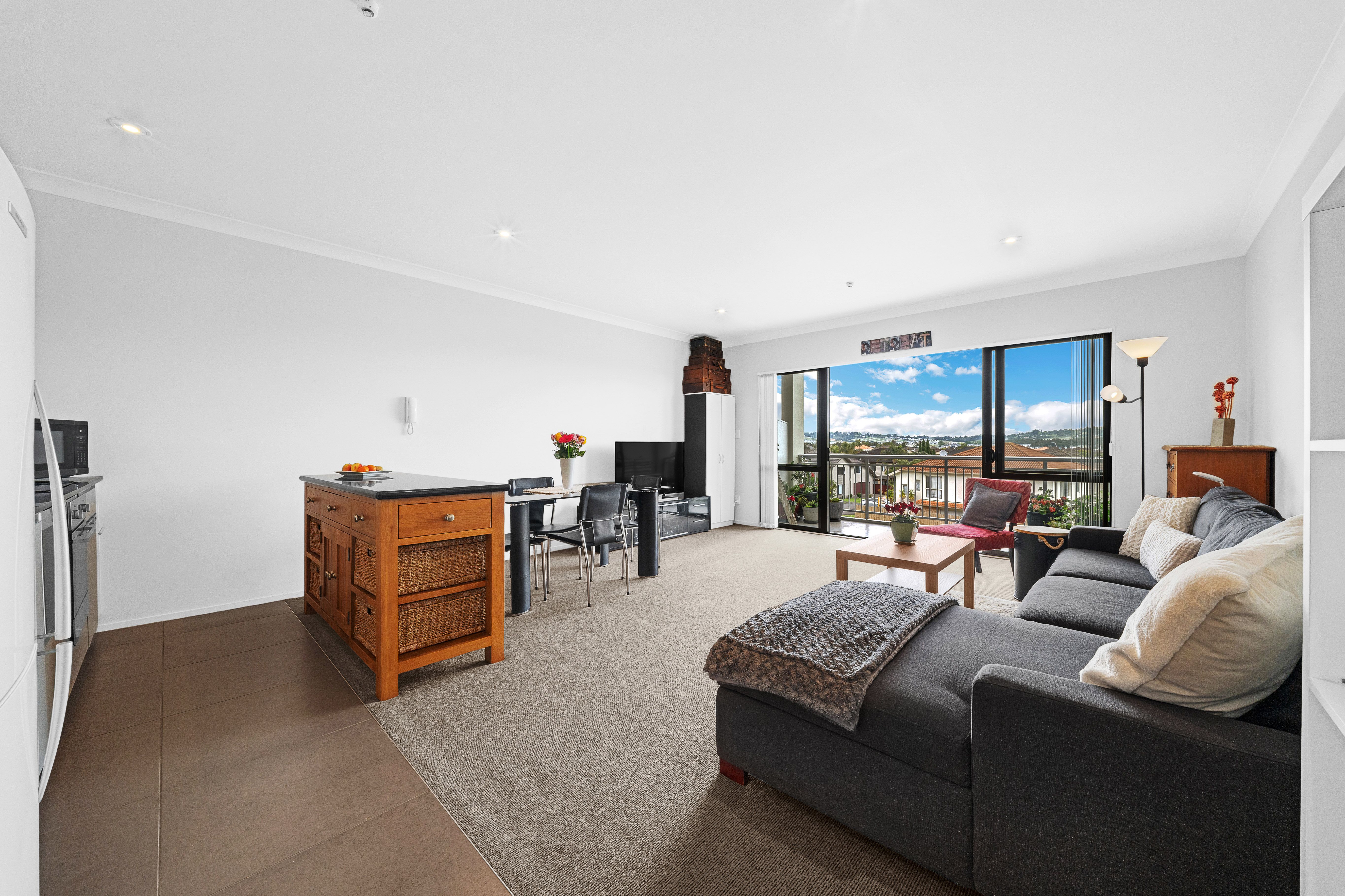 25/128 Stancombe Road, Flat Bush, Manukau City