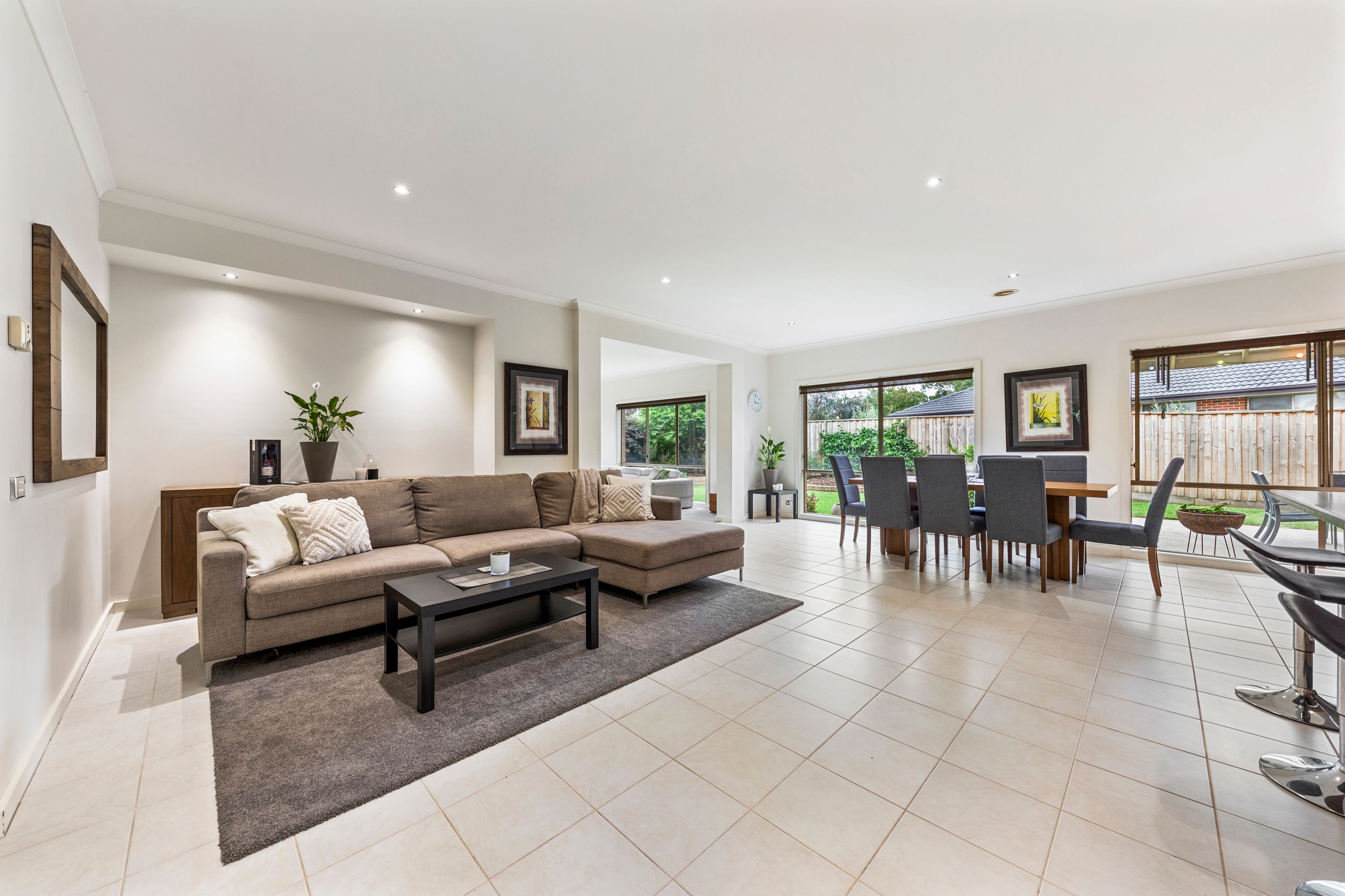 9 Dutton Place, Pakenham, VIC 3810