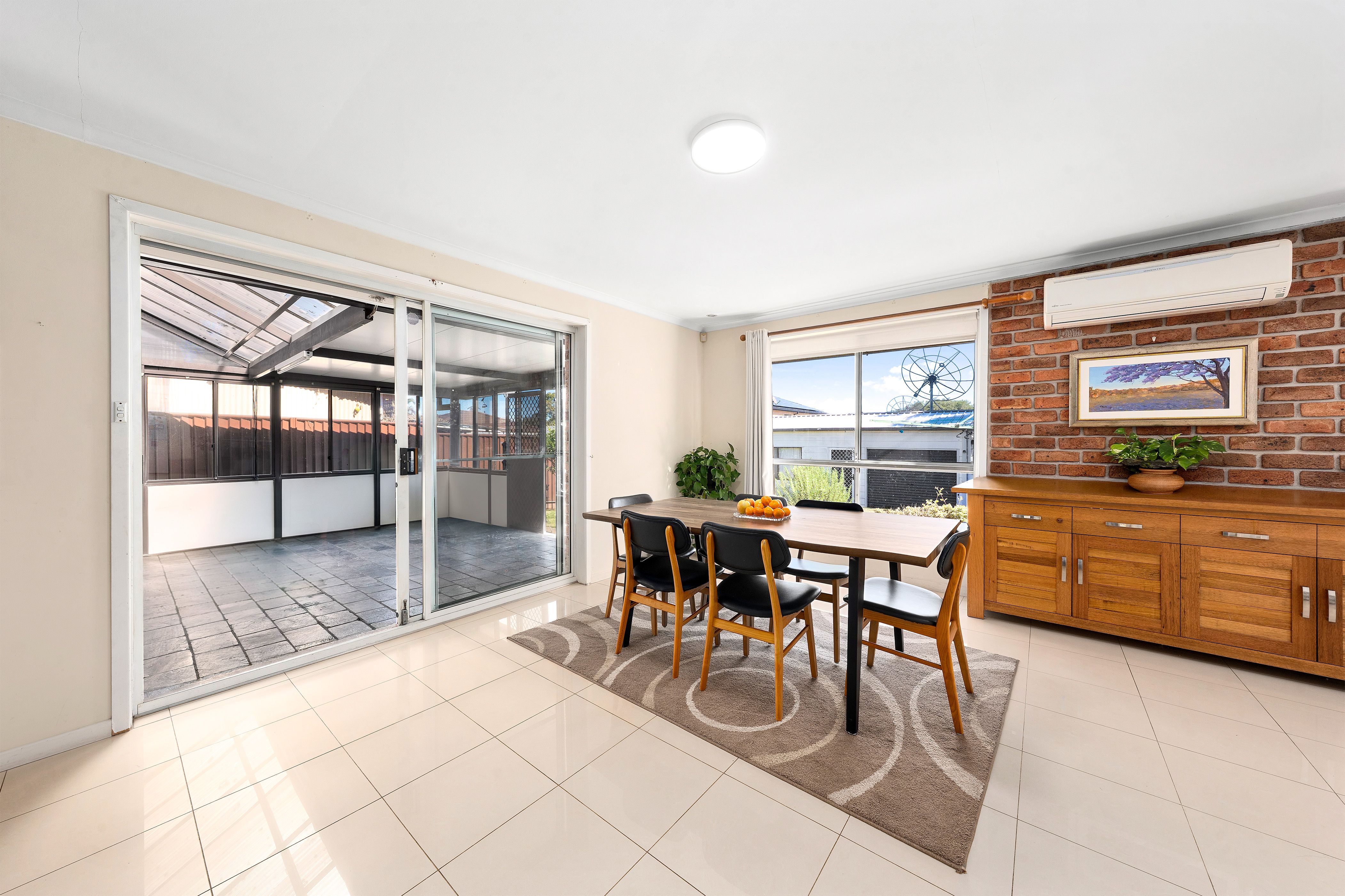 81 Platform Street — photo 4 of 14