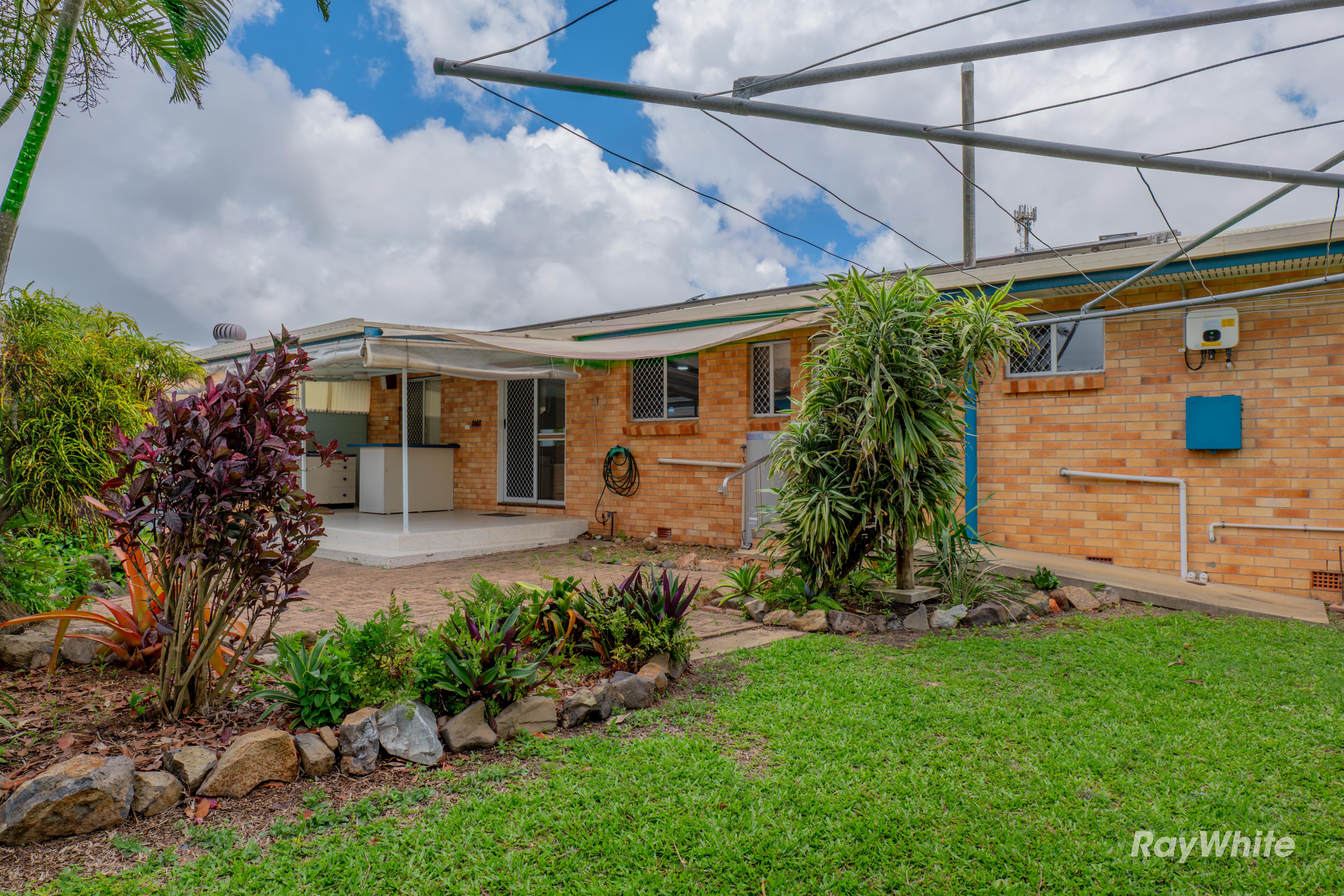 8 Enterprise Street, Svensson Heights, QLD 4670