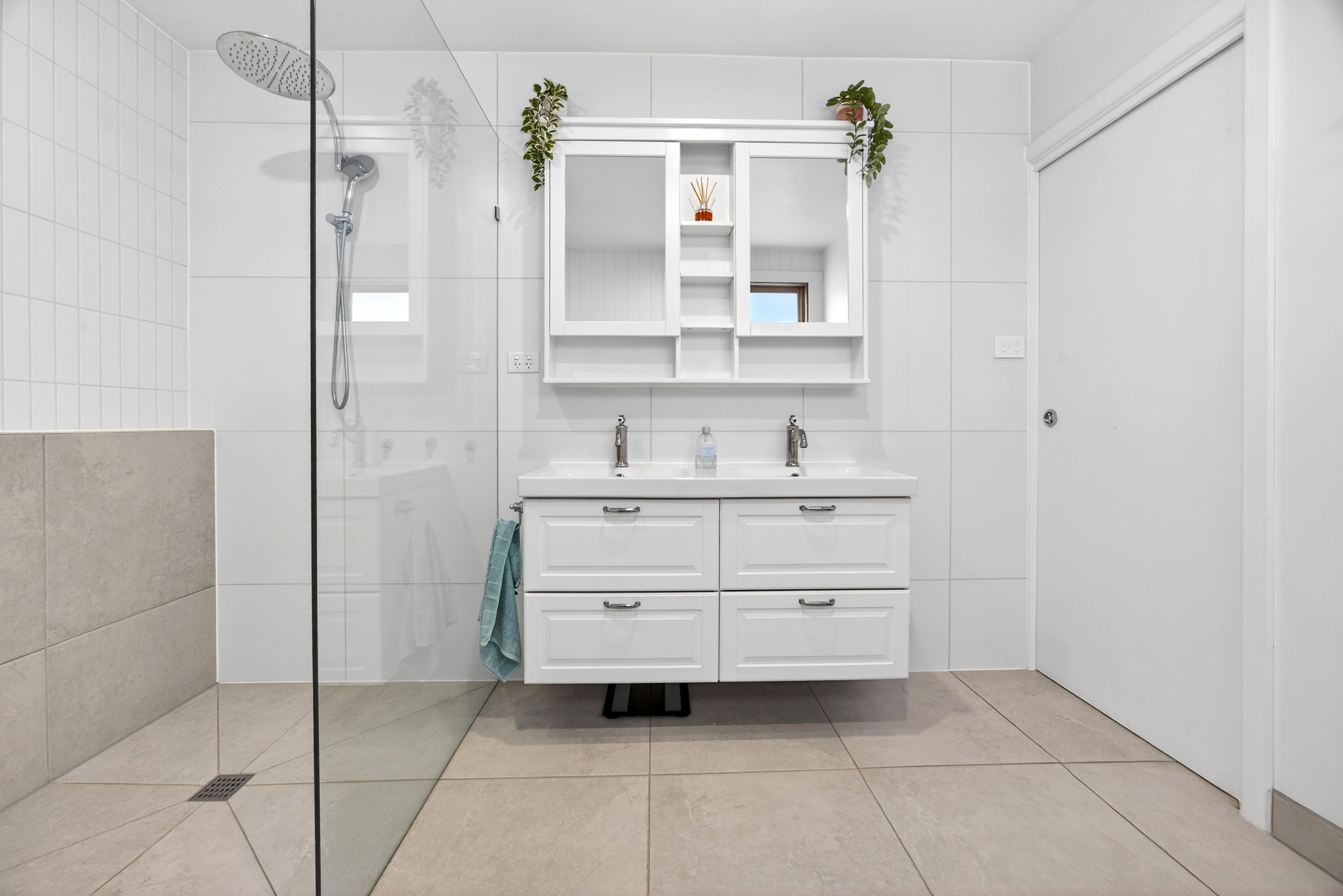 8 Illaroo Street — photo 15 of 21