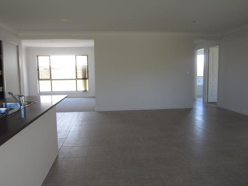 52 Bella Boulevard, Pimpama, QLD 4209