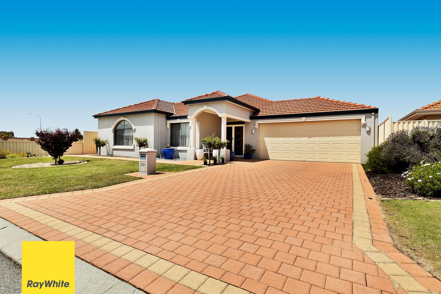 33 Bramley Loop, Madeley, WA 6065