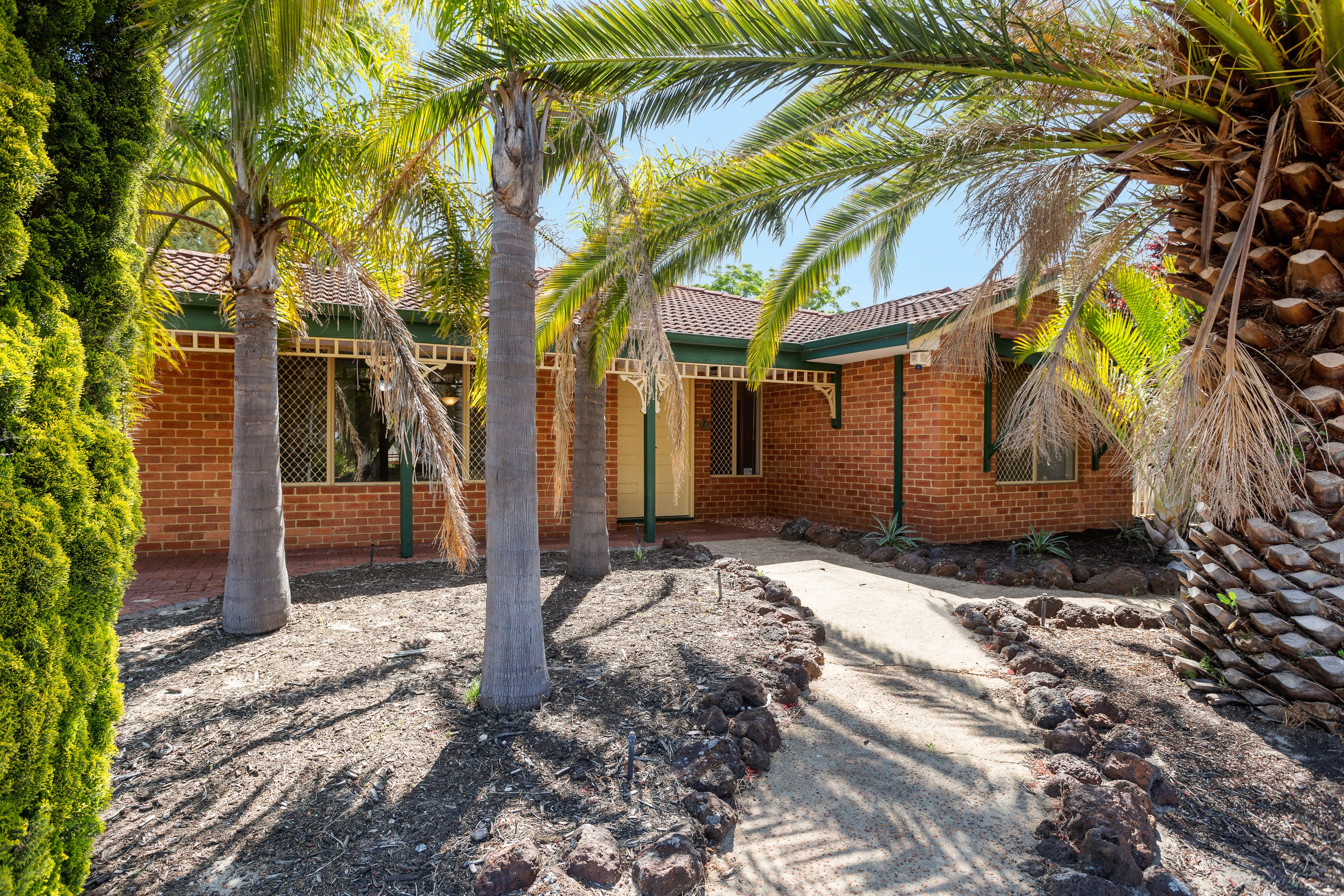 67 Maguire Avenue, Beechboro, WA 6063