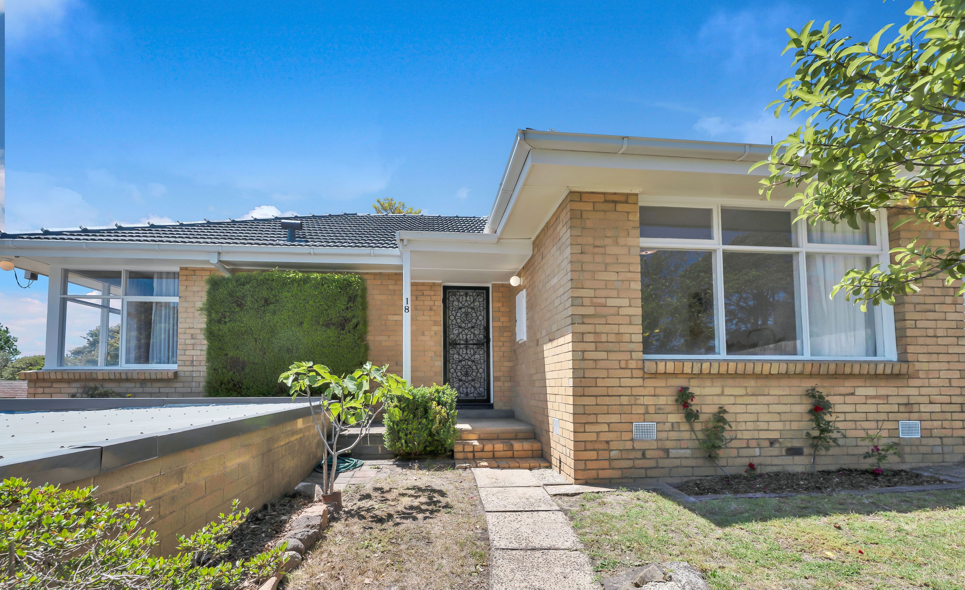 18 Ashleigh Avenue, Frankston, VIC 3199