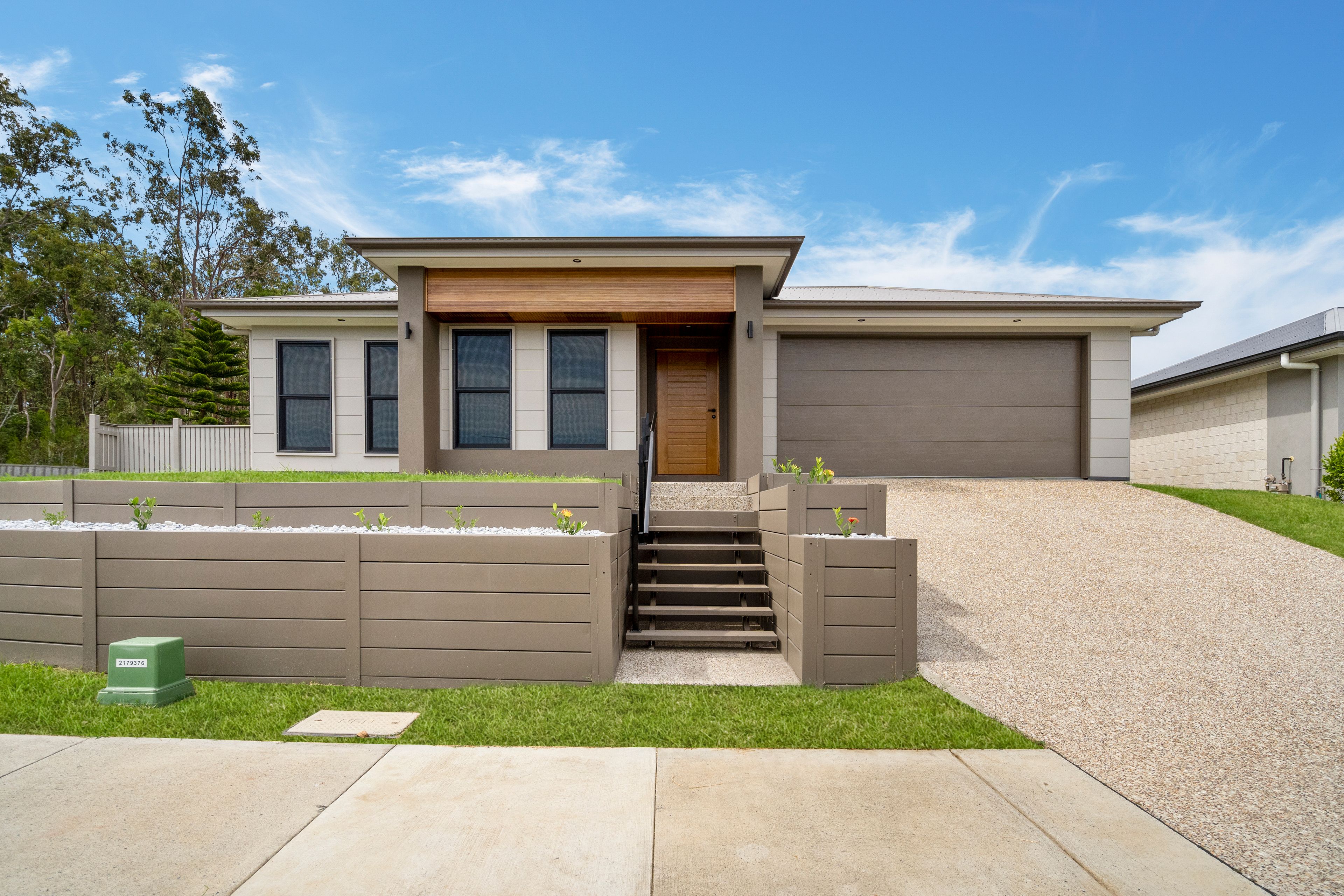 2 Beat Street, Ripley, QLD 4306