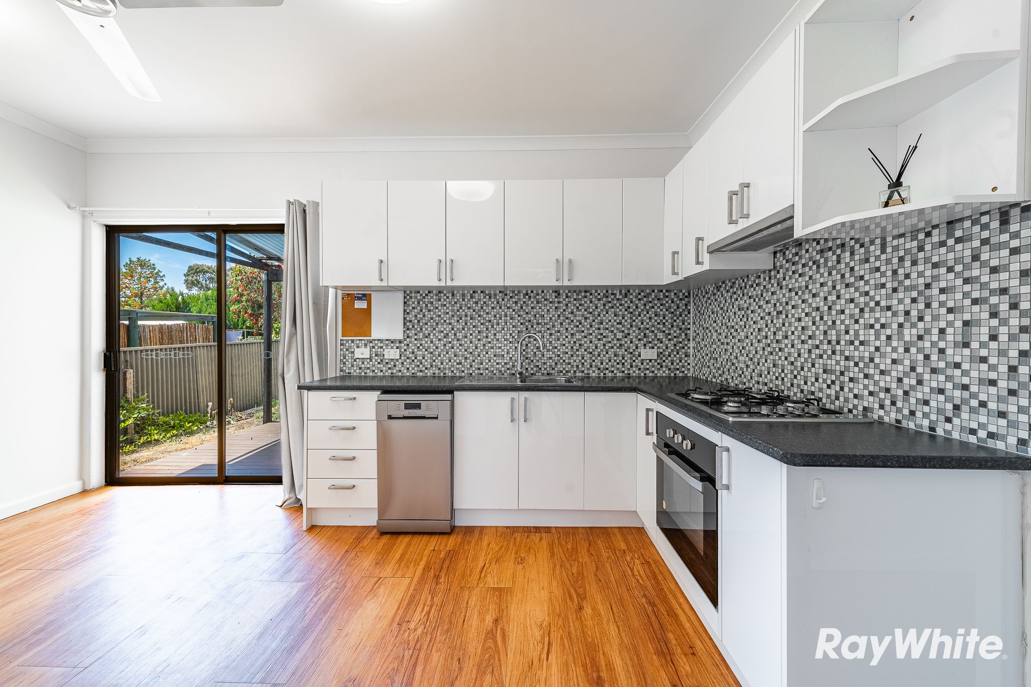 77 Allingham Street, Golden Square, VIC 3555