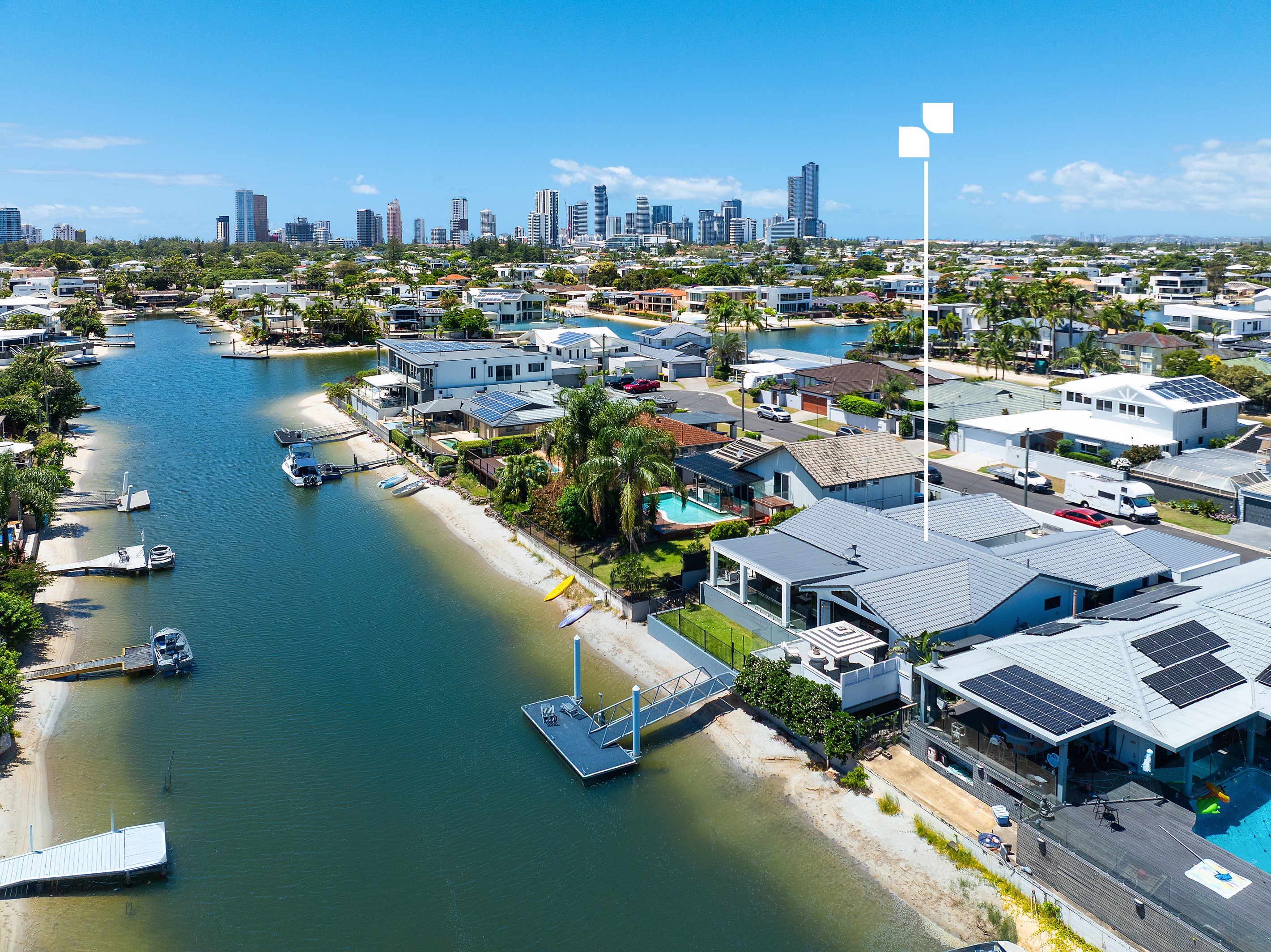 5 Alvarado Court, Broadbeach Waters, QLD 4218