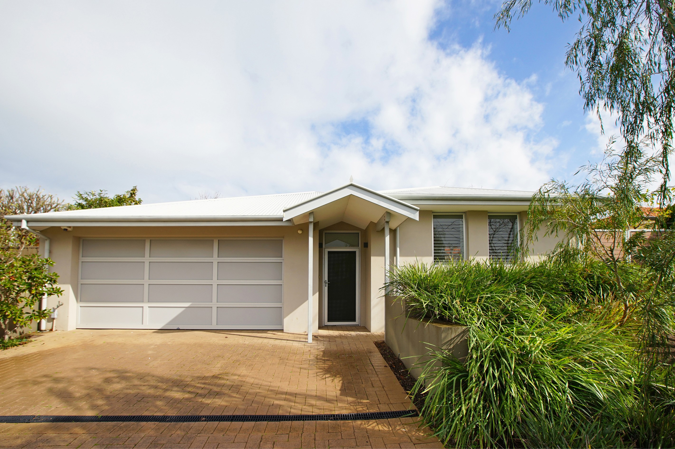 14 Fallow Crescent, Spearwood, WA 6163