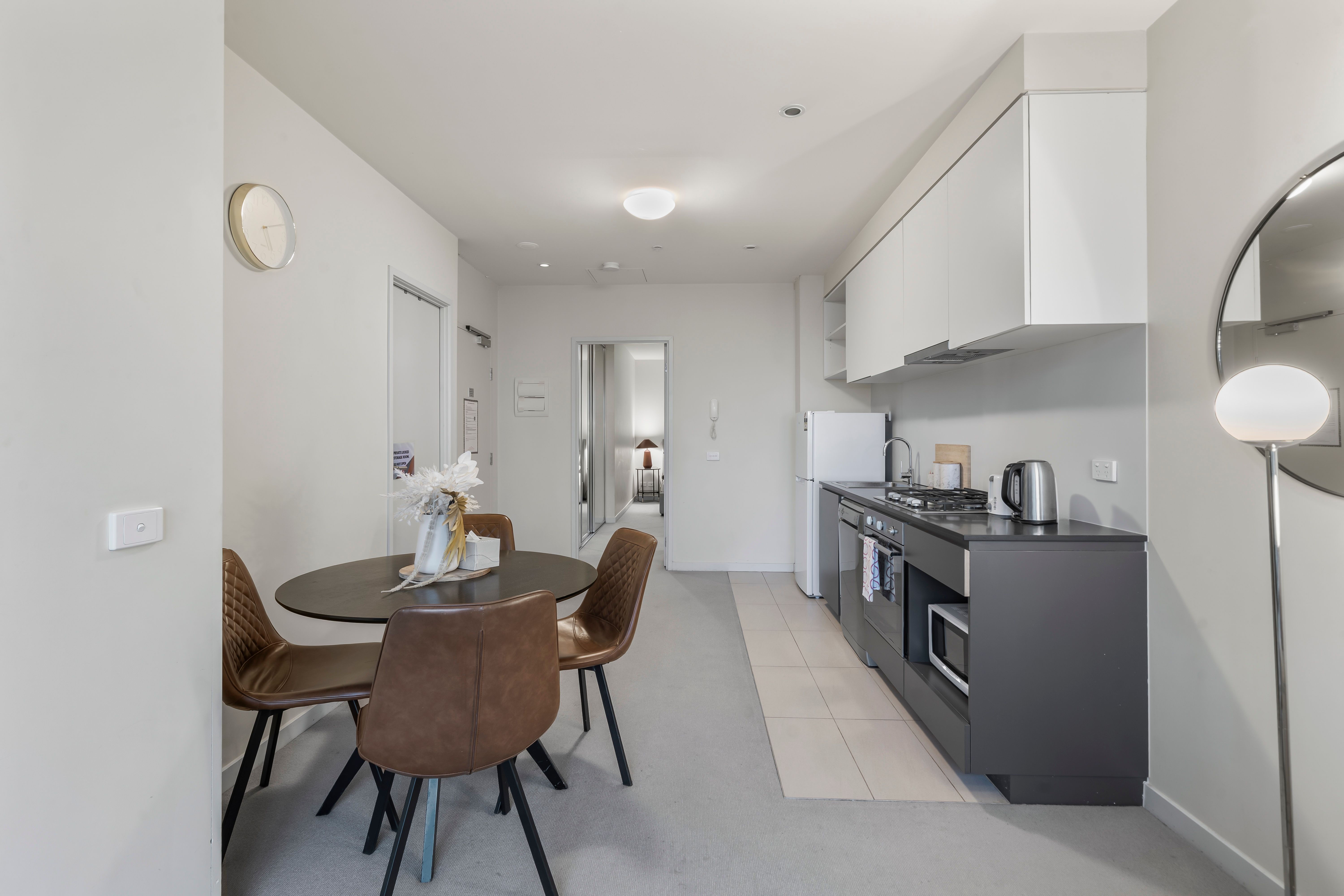 6006/568 Collins Street — photo 5 of 13