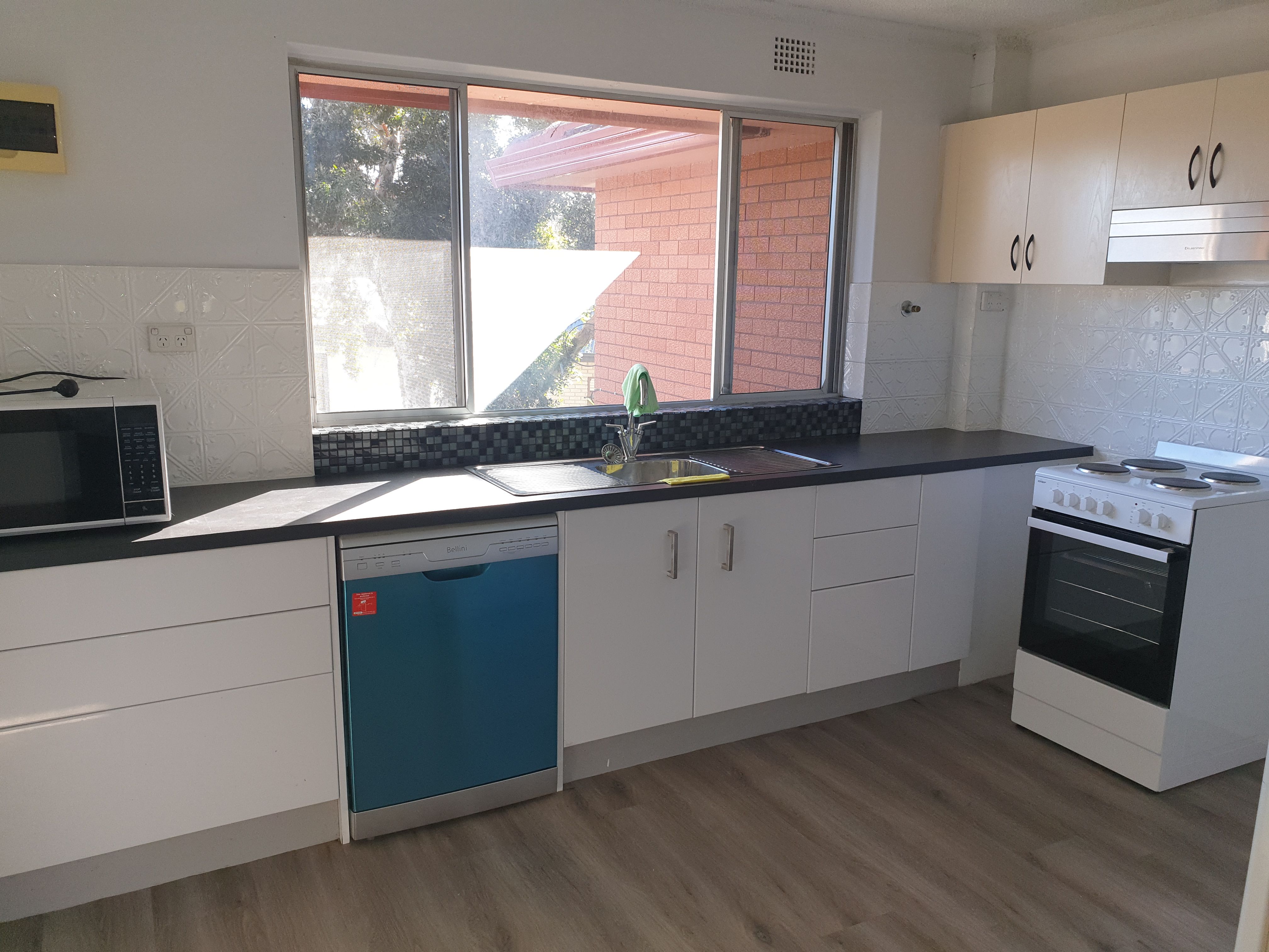 3/6 Kemblawarra Road, Warrawong, NSW 2502