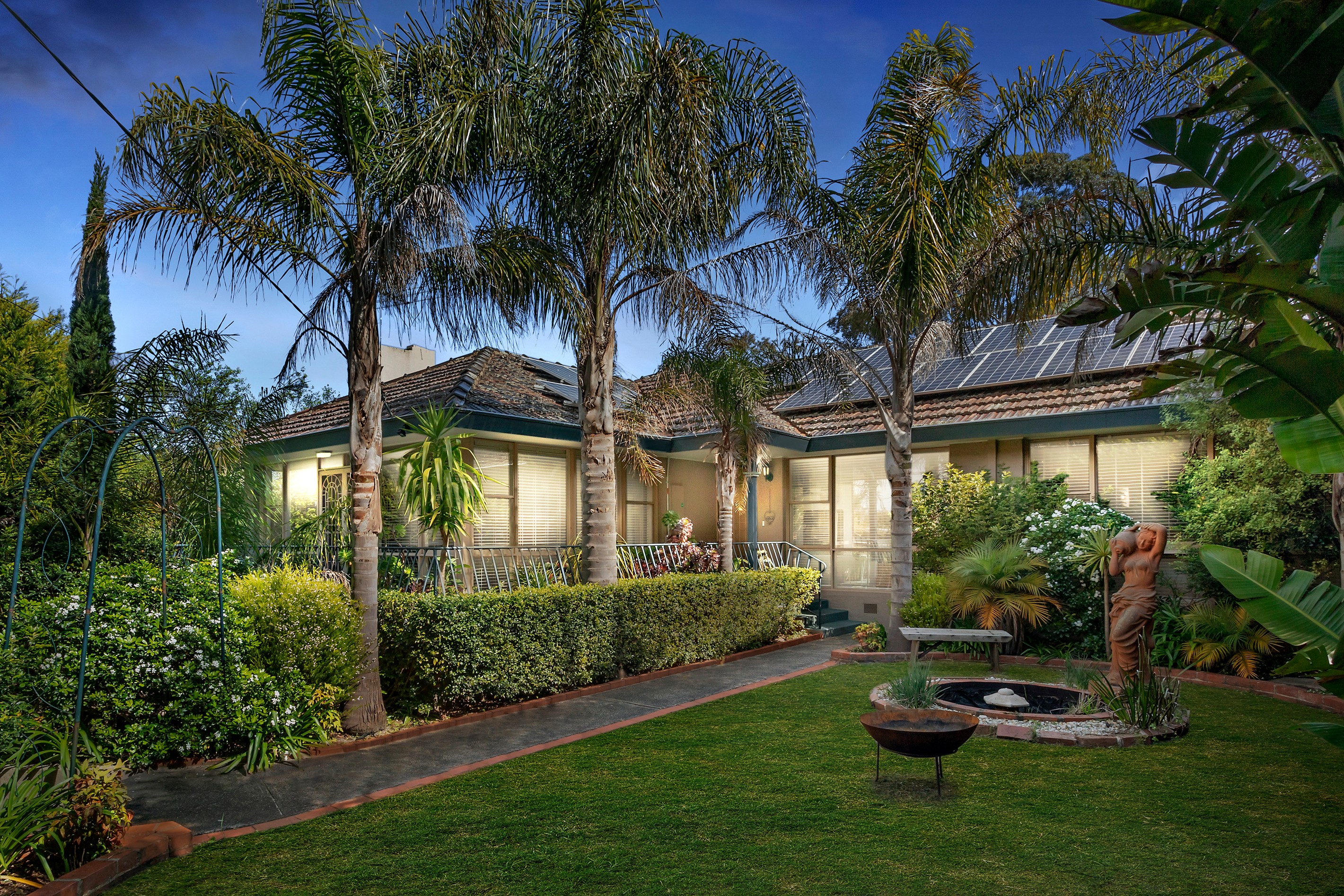 44 Kenilworth Avenue, Frankston, VIC 3199