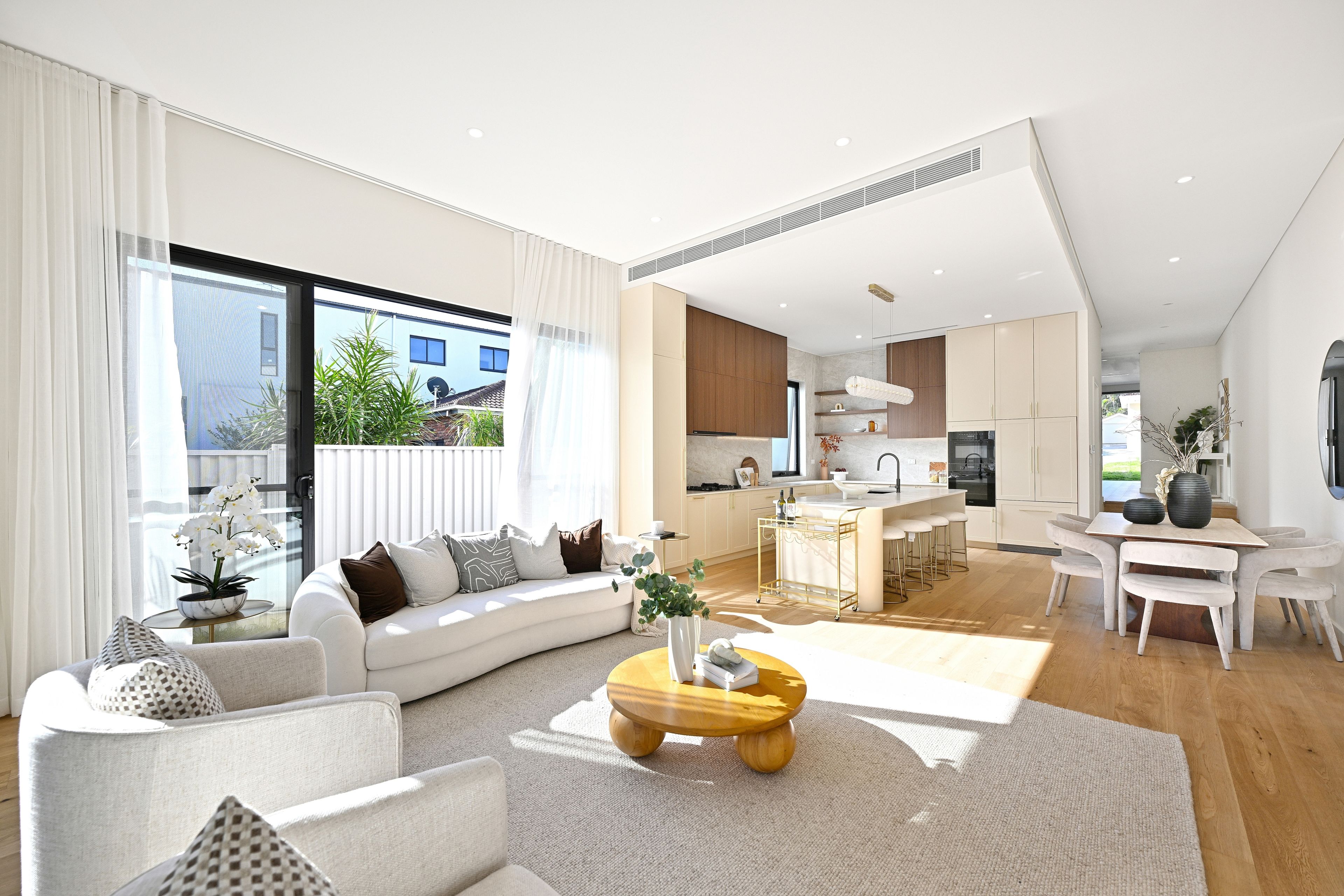 9 Torrens Street — photo 3 of 29