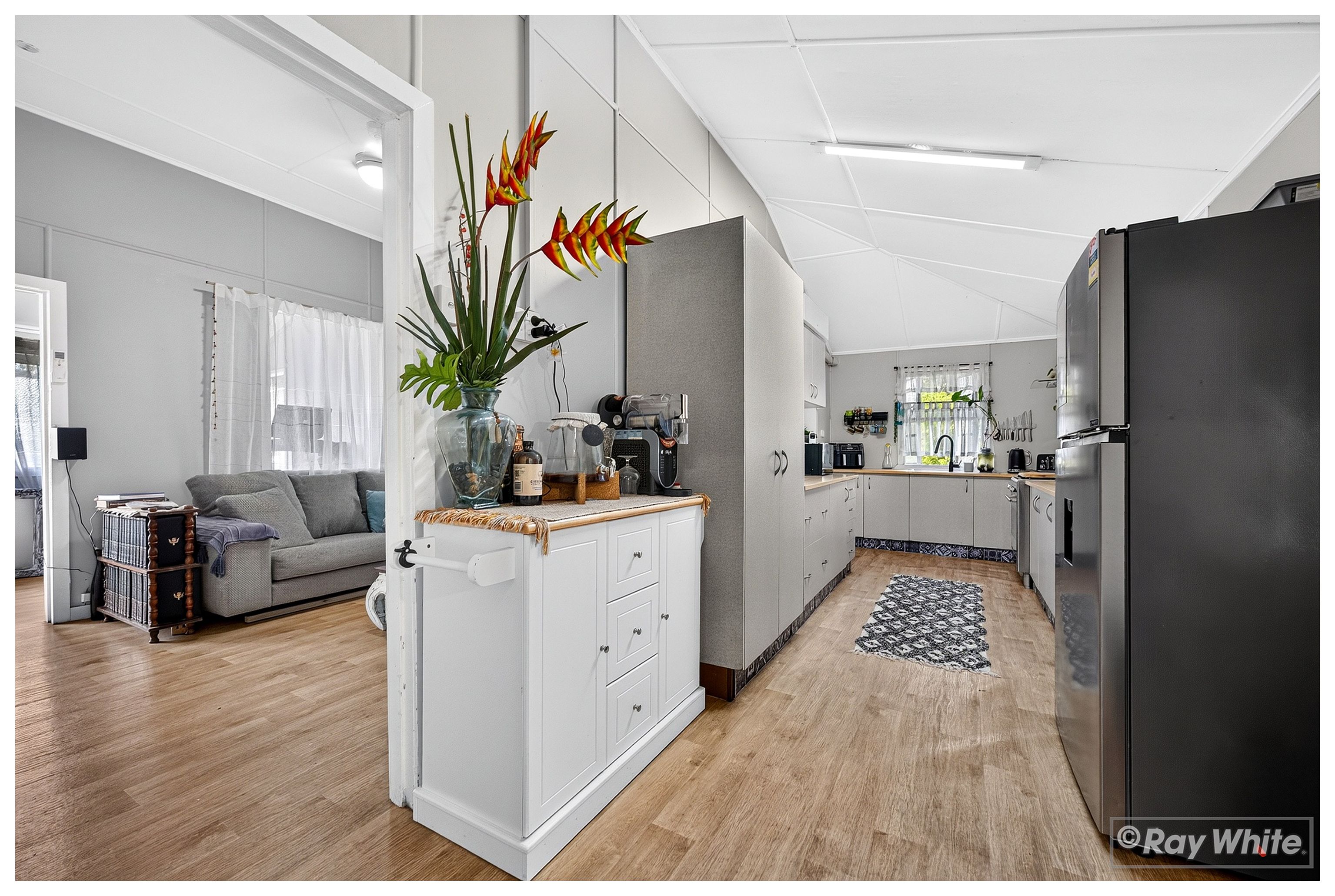 9 Dean Street, Berserker, QLD 4701