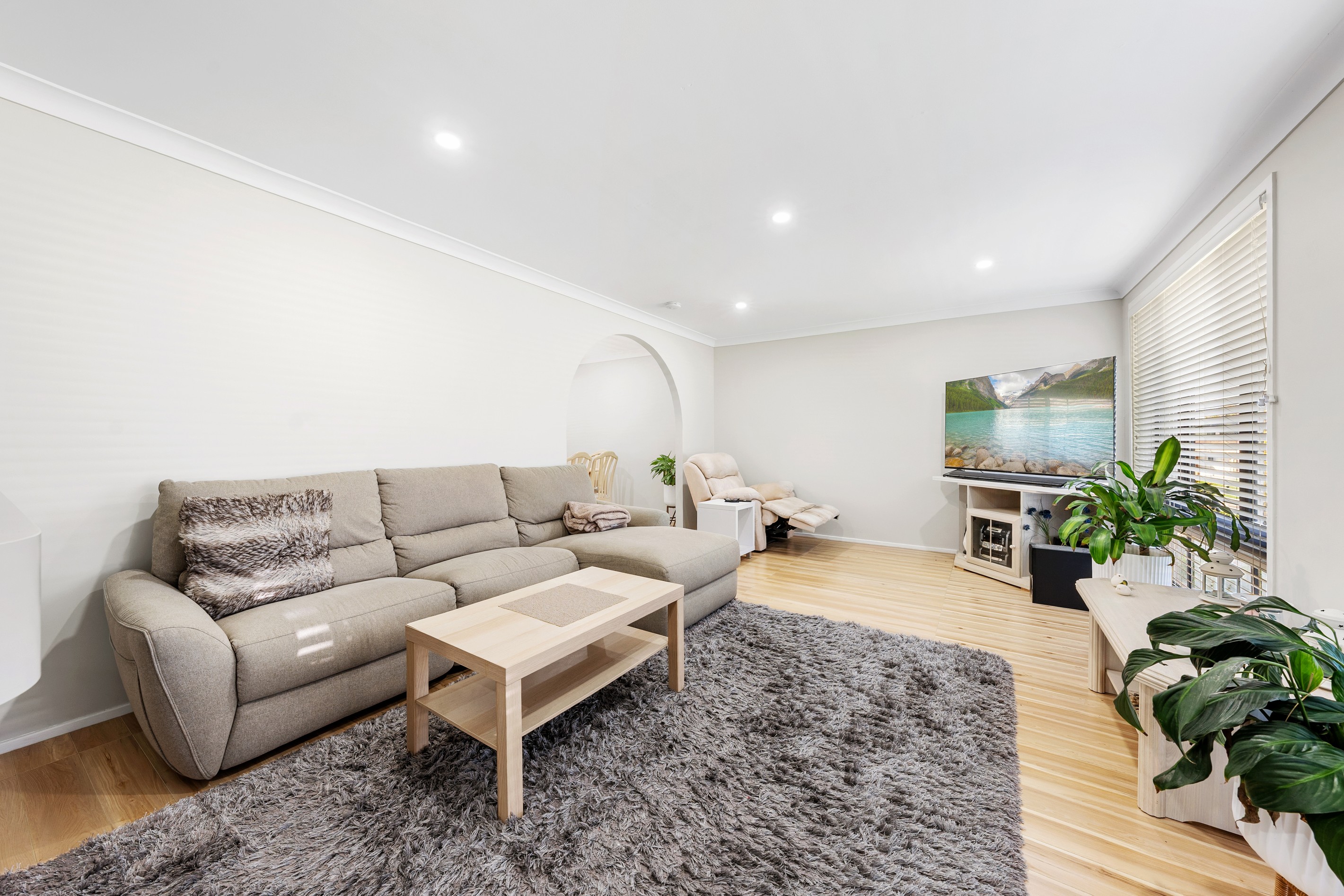 23 Coonawarra Street, Edensor Park, NSW 2176