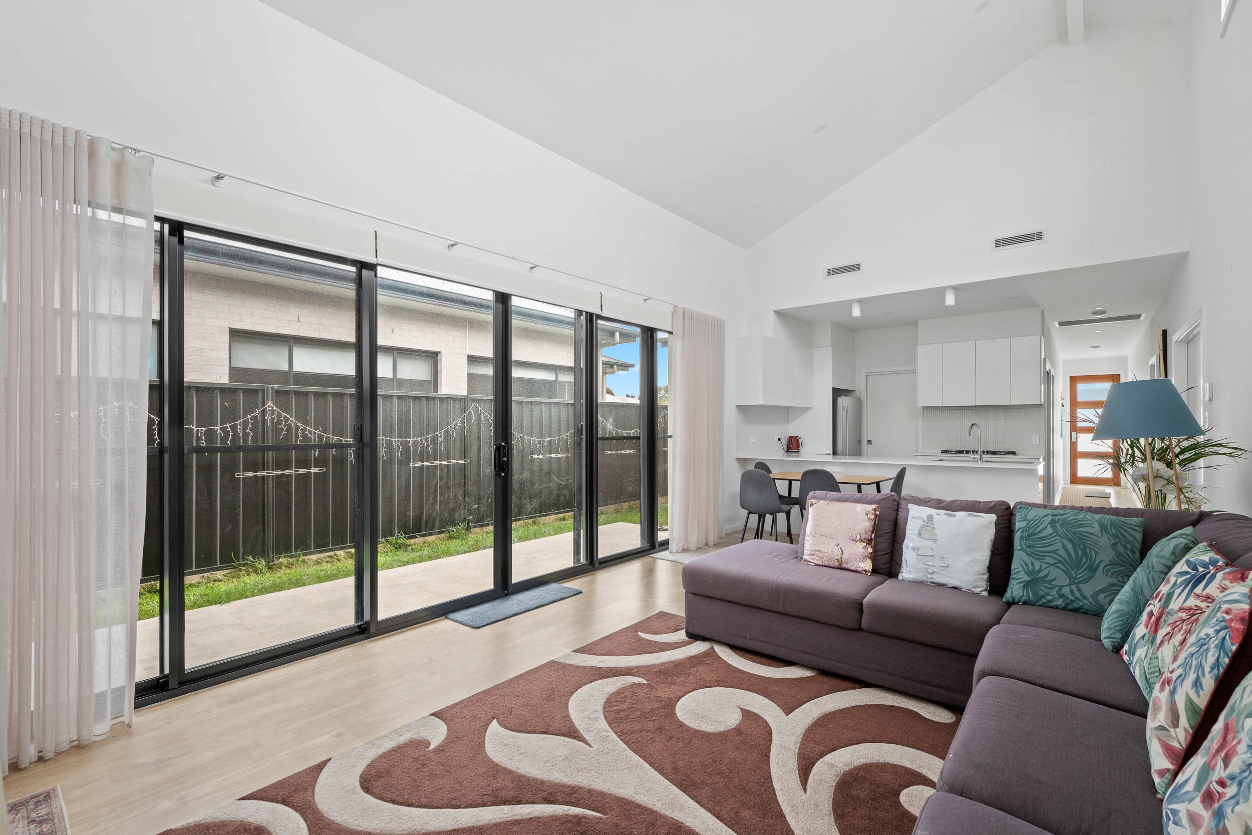 16B Madeleine Drive, Goulburn, NSW 2580