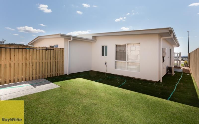 2/115 The Heights Boulevard, Pimpama, QLD 4209