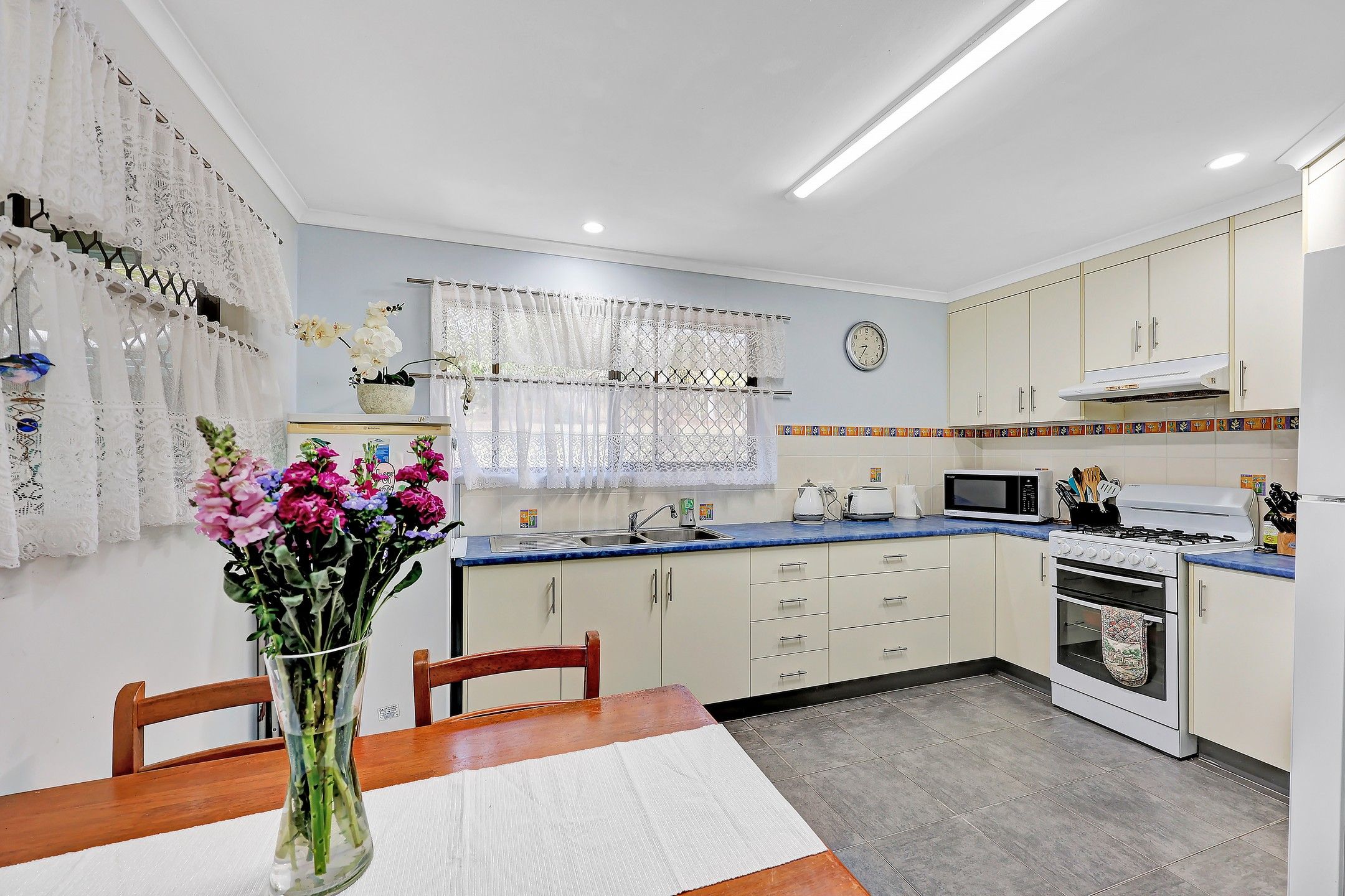 99 Tanderra Drive — photo 13 of 25