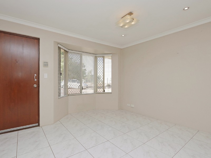 6 Roosevelt Place, Redcliffe, WA 6104