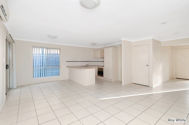 2 Siffleet Street, Bellbird Park, QLD 4300