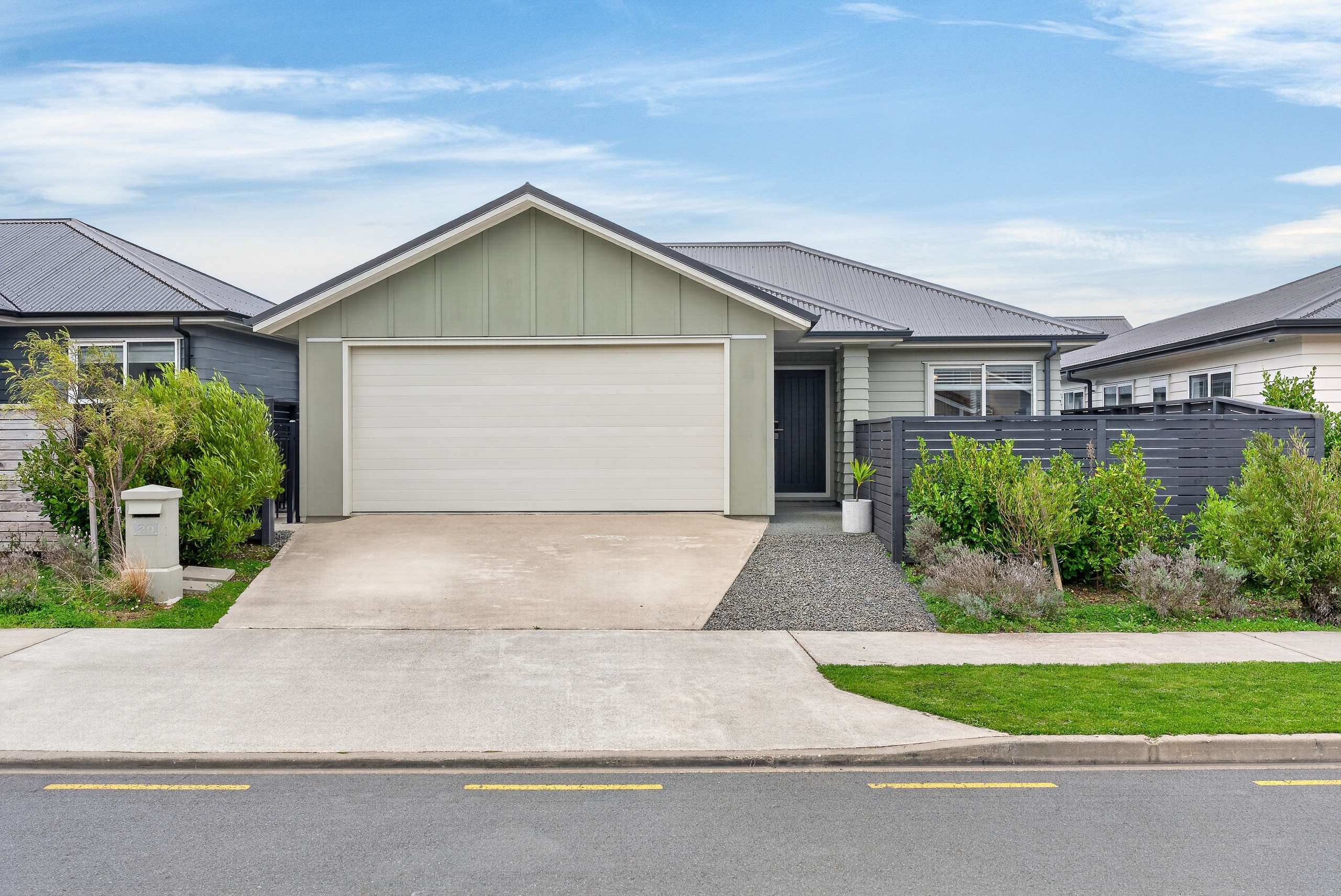 20 Kairaumati Crescent, Kelson, Lower Hutt City