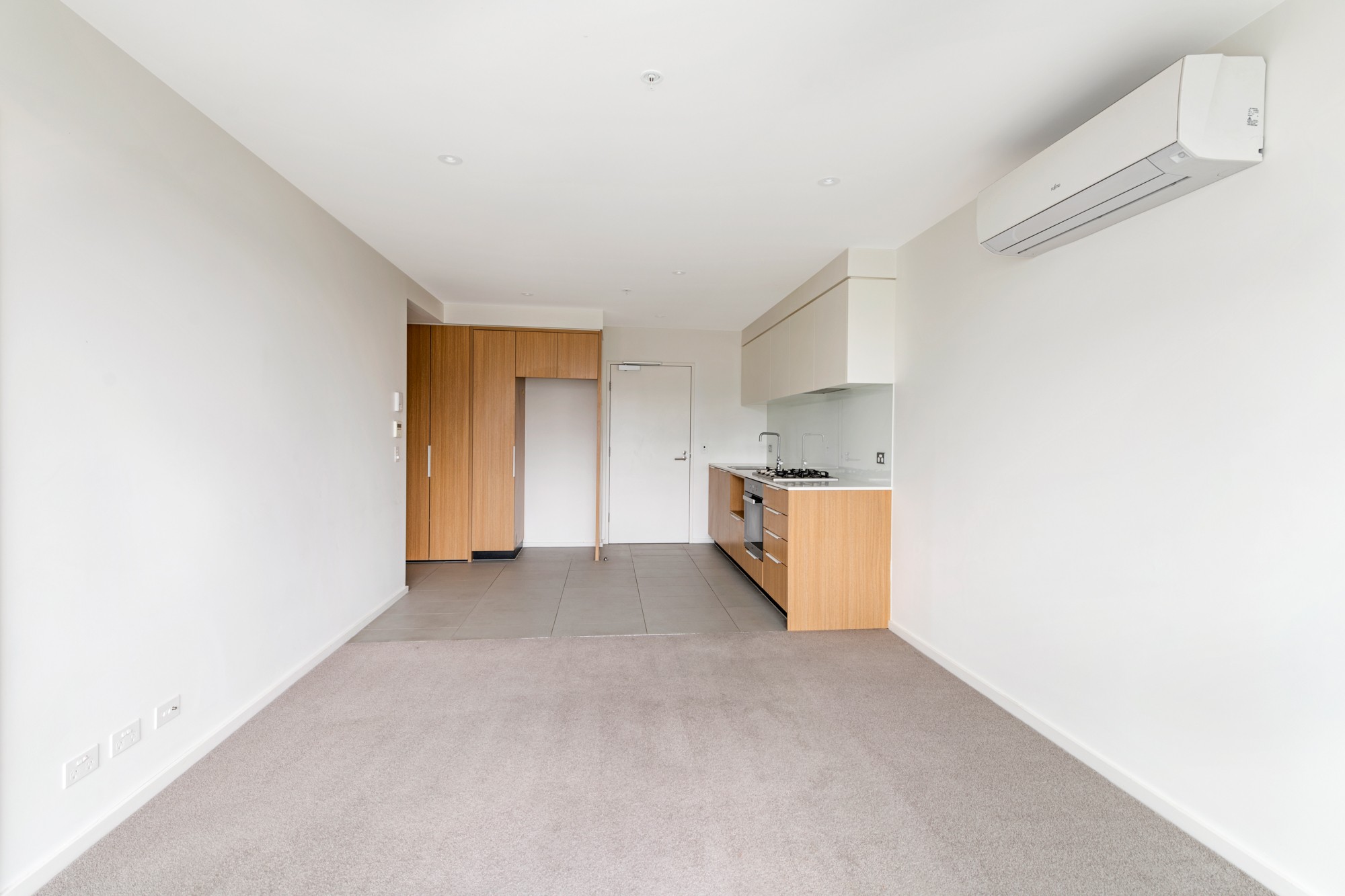 1302E/888 Collins Street, Docklands, VIC 3008