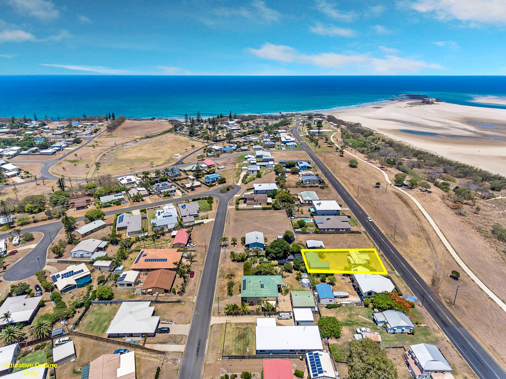40 Lihs Street, Elliott Heads, QLD 4670