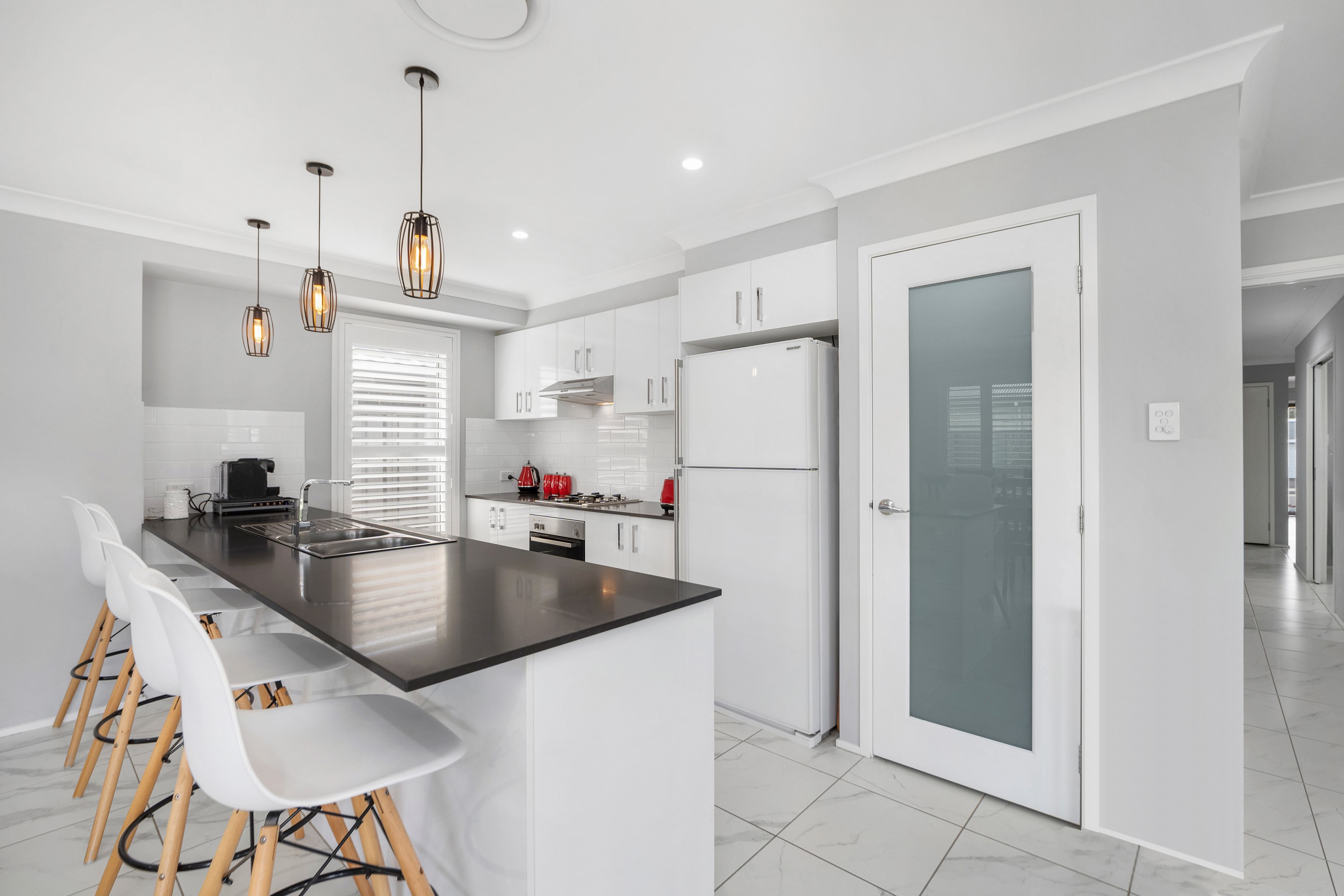 111 Grand Parade, Rutherford, NSW 2320