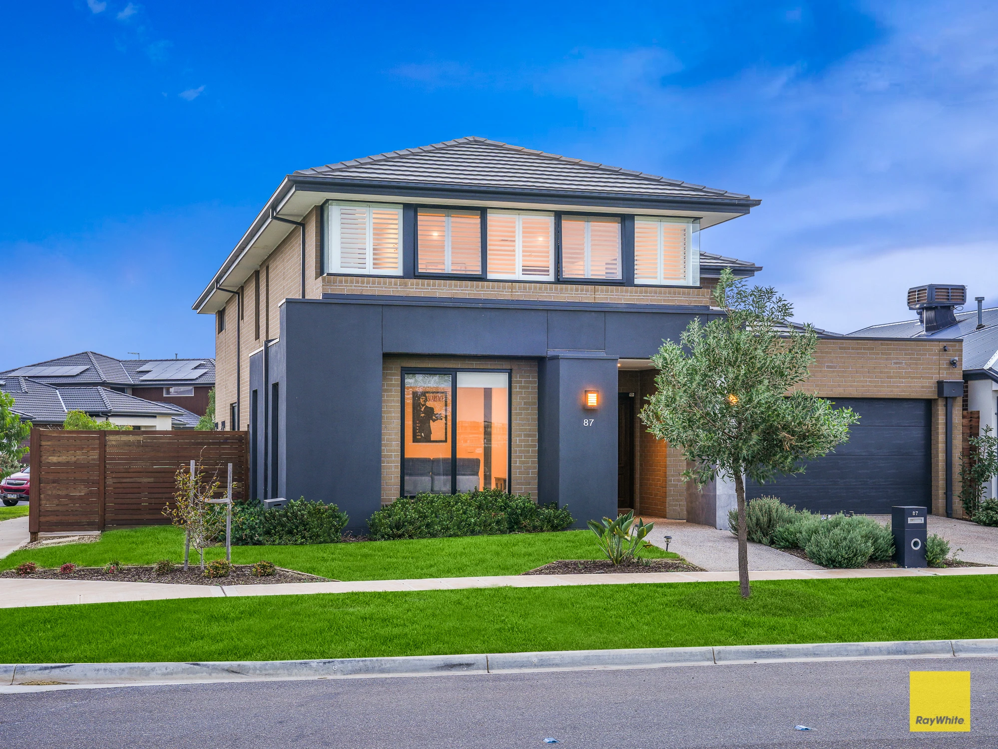 87 Cascade Drive, AINTREE, VIC 3336