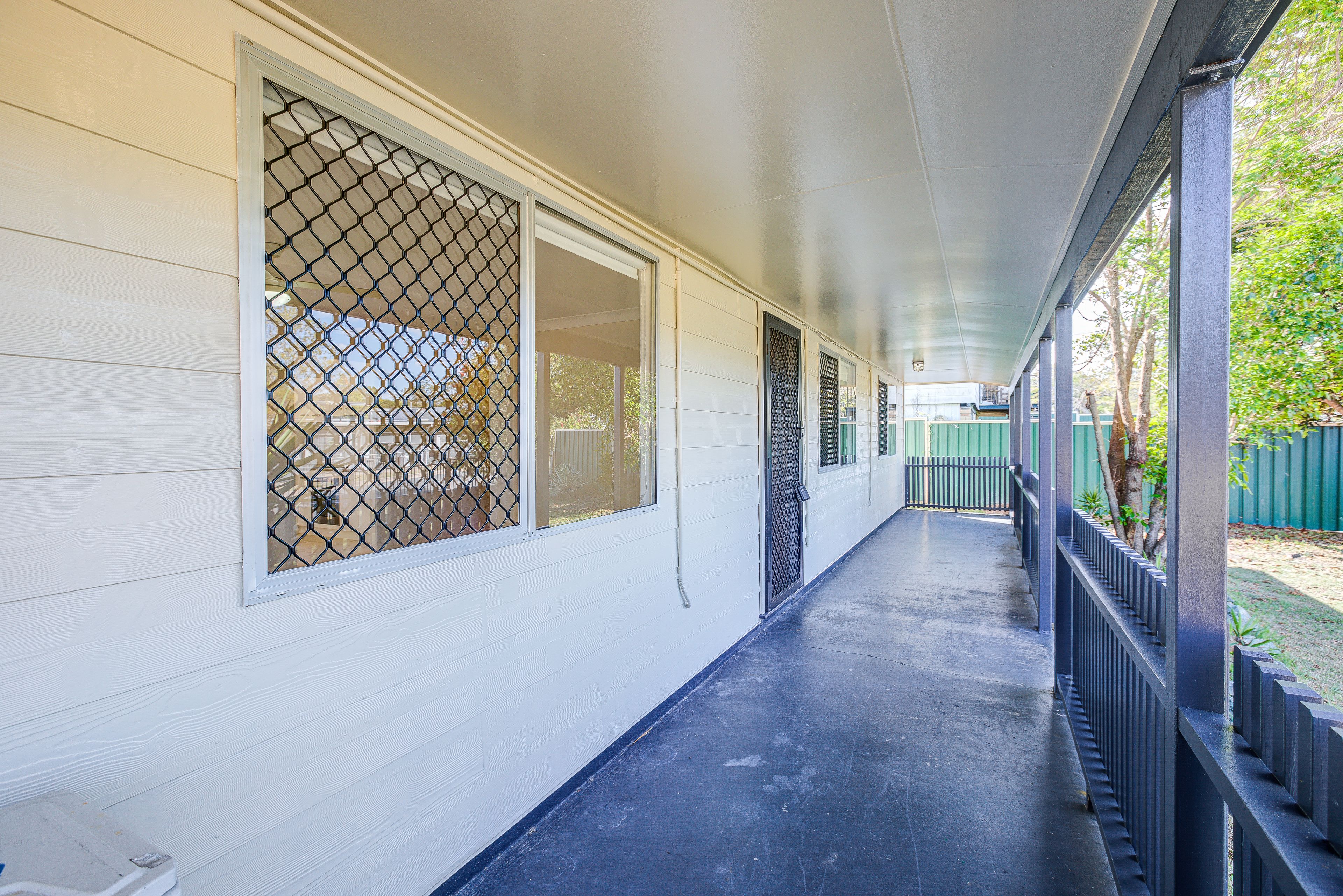 33 Hakea Street, Crestmead, QLD 4132