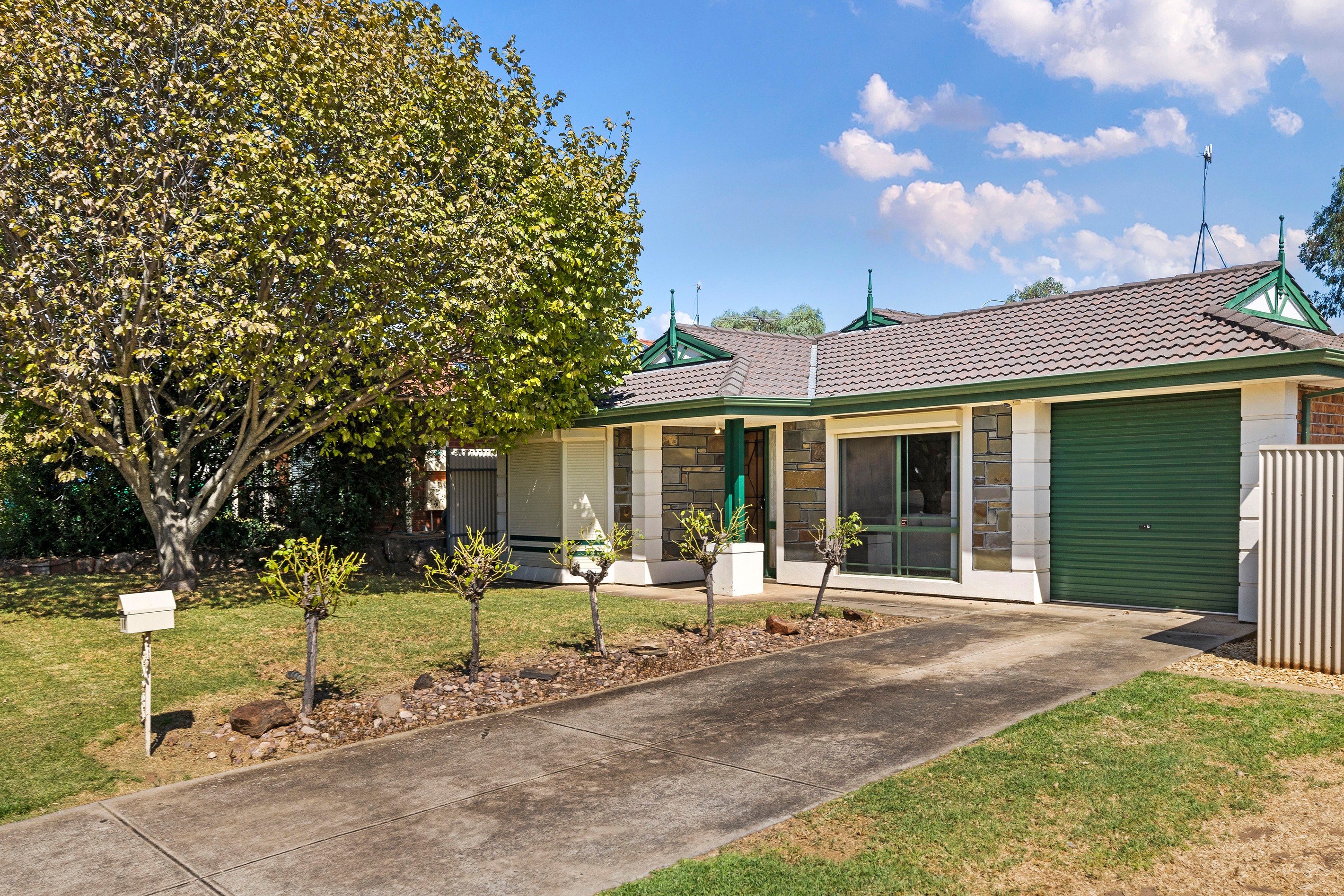 19 Castle Court, Blakeview, SA 5114