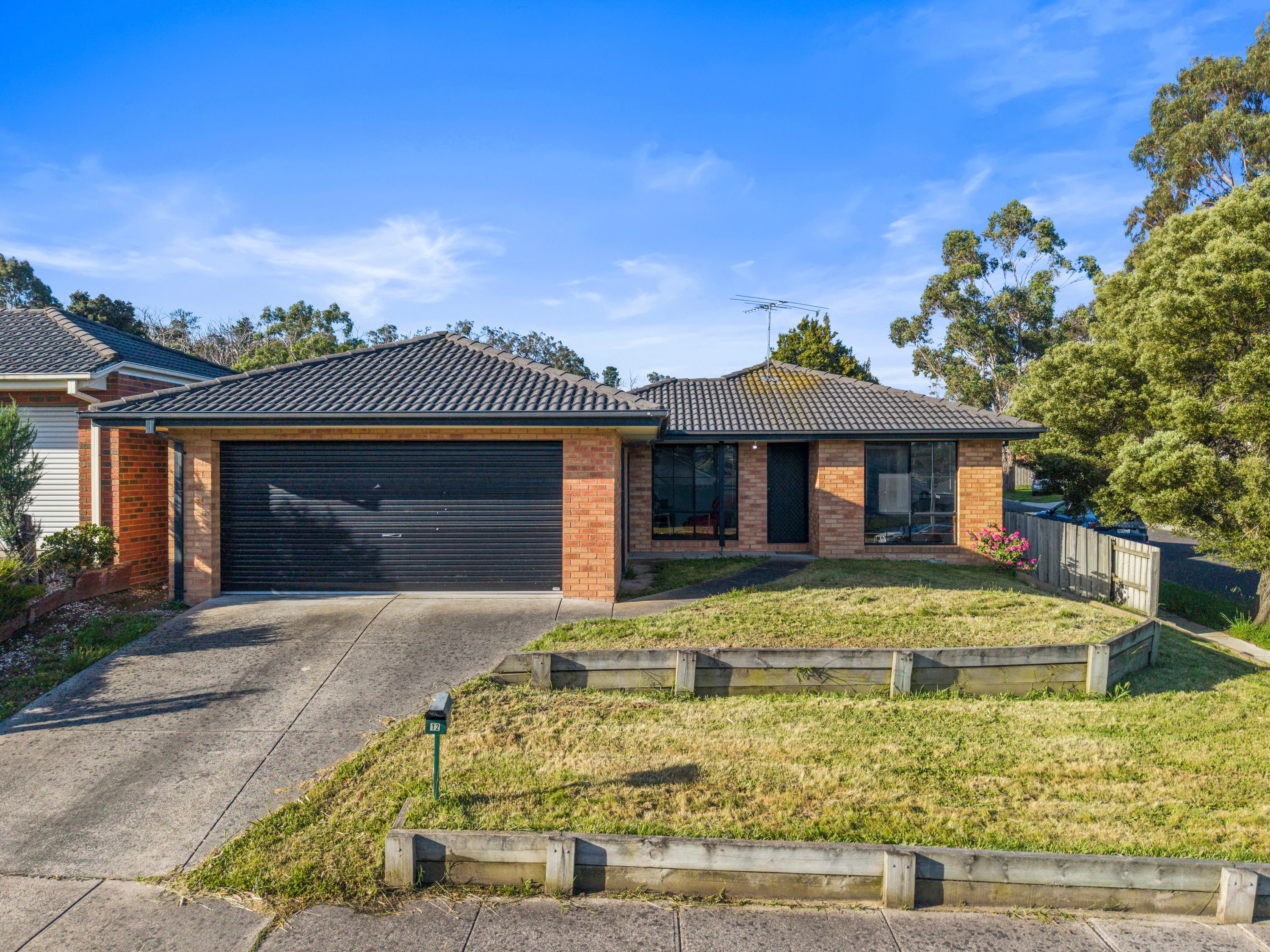 12 Meaby Drive, Pakenham, VIC 3810