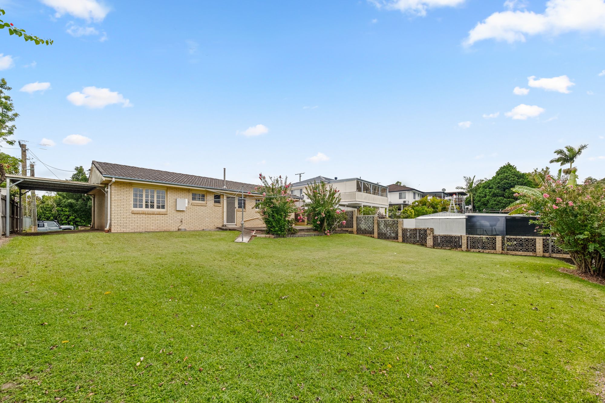 13 Penambul Crescent, Ferny Hills, QLD 4055