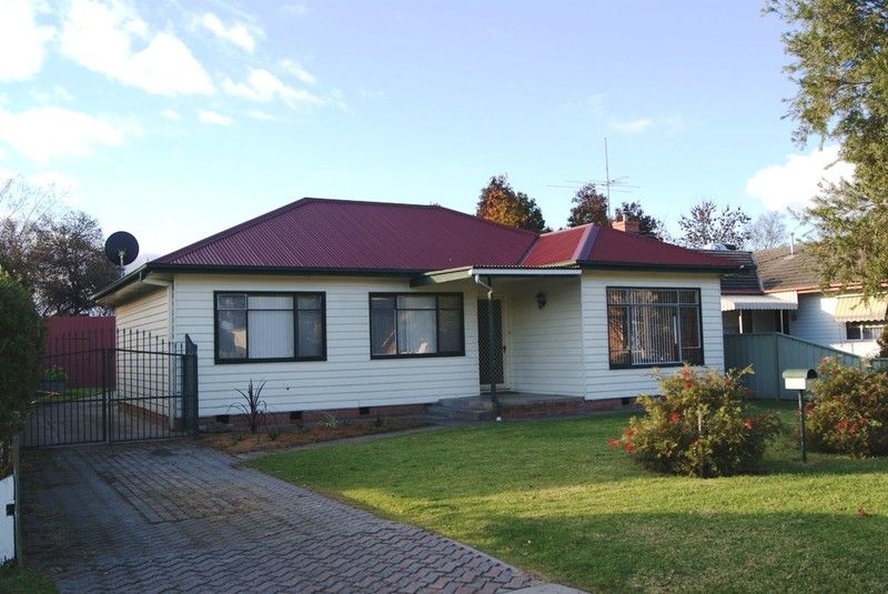 250 Kooba Street, North Albury, NSW 2640