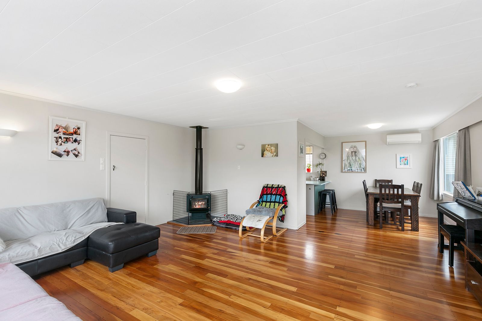 6 Link Road, Newlands, Wellington City