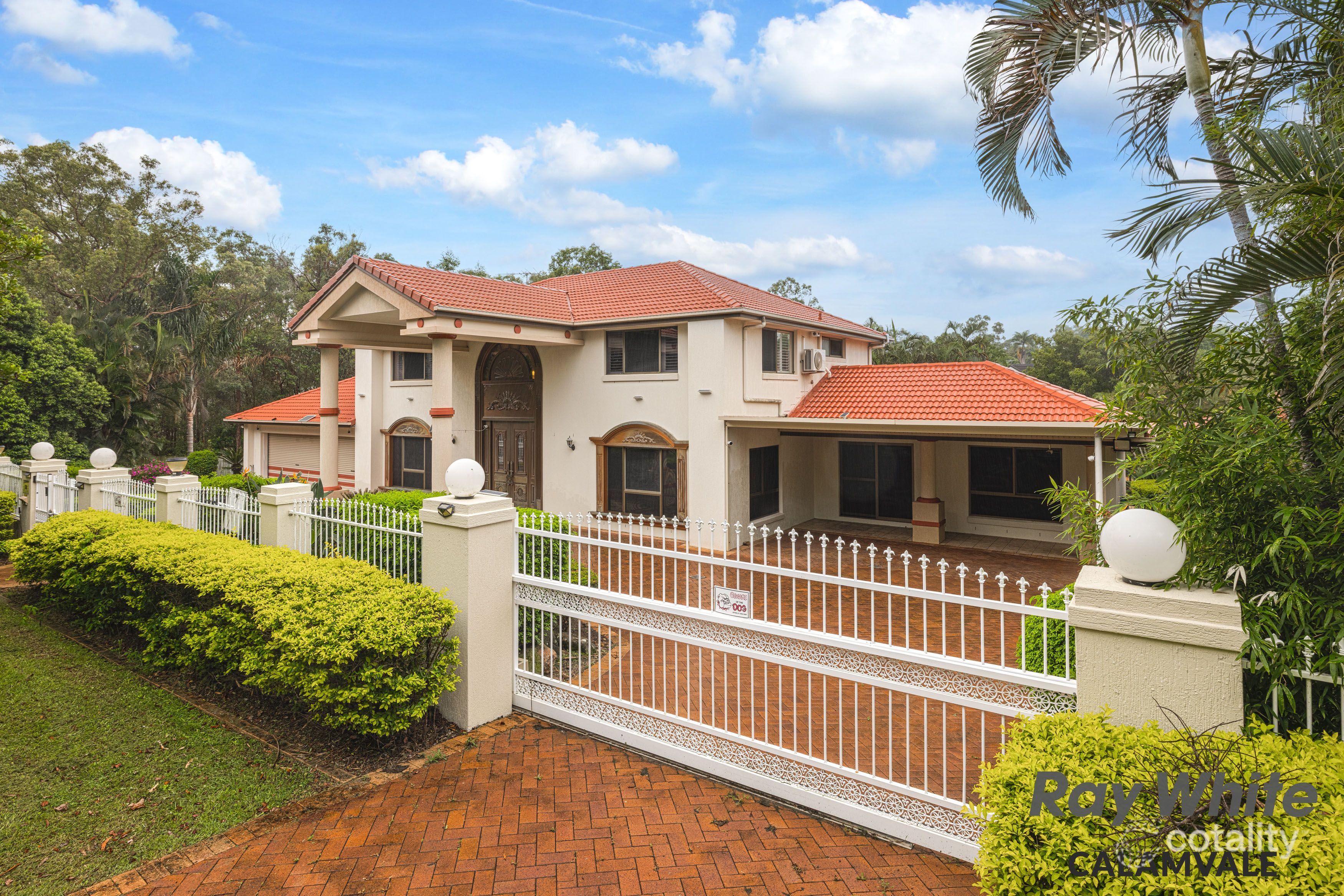 18 Mildura Street, Stretton, QLD 4116