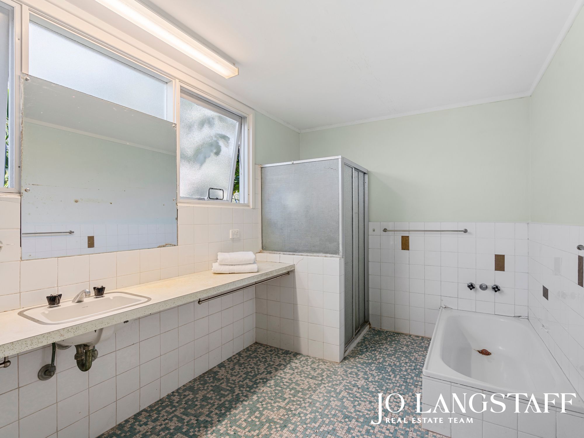 970 Moggill Road — photo 13 of 15