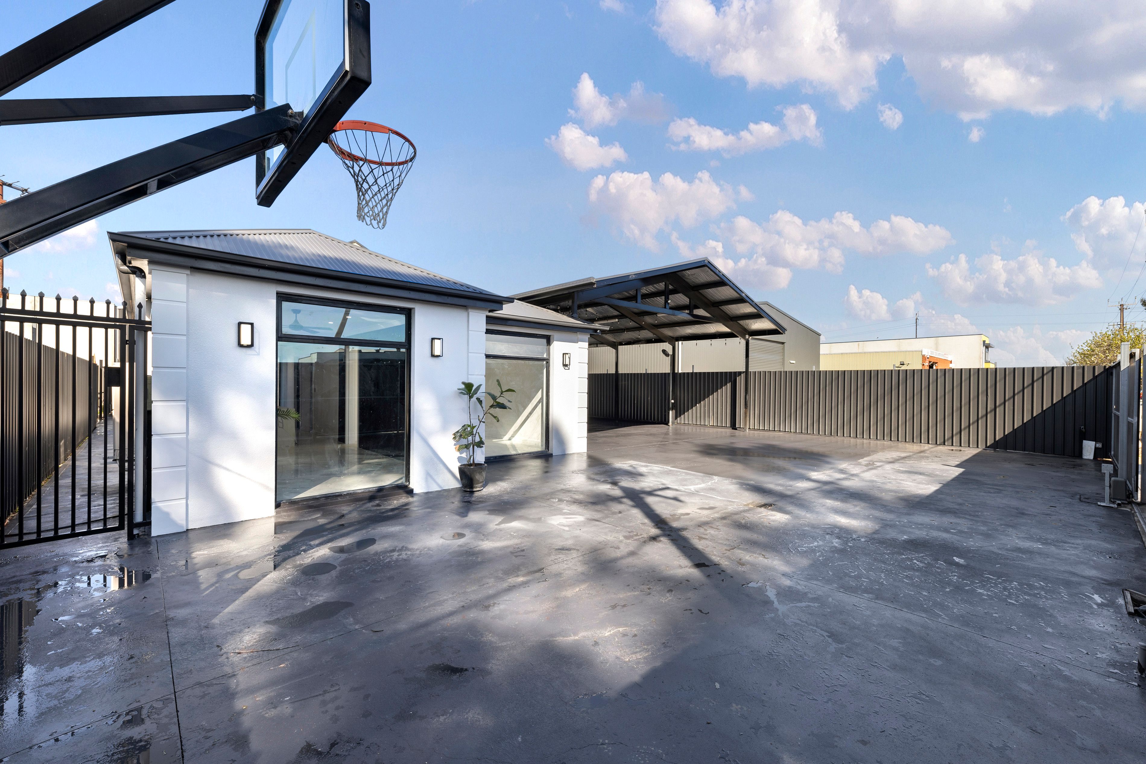 12 Wingfield Road, Wingfield, SA 5013