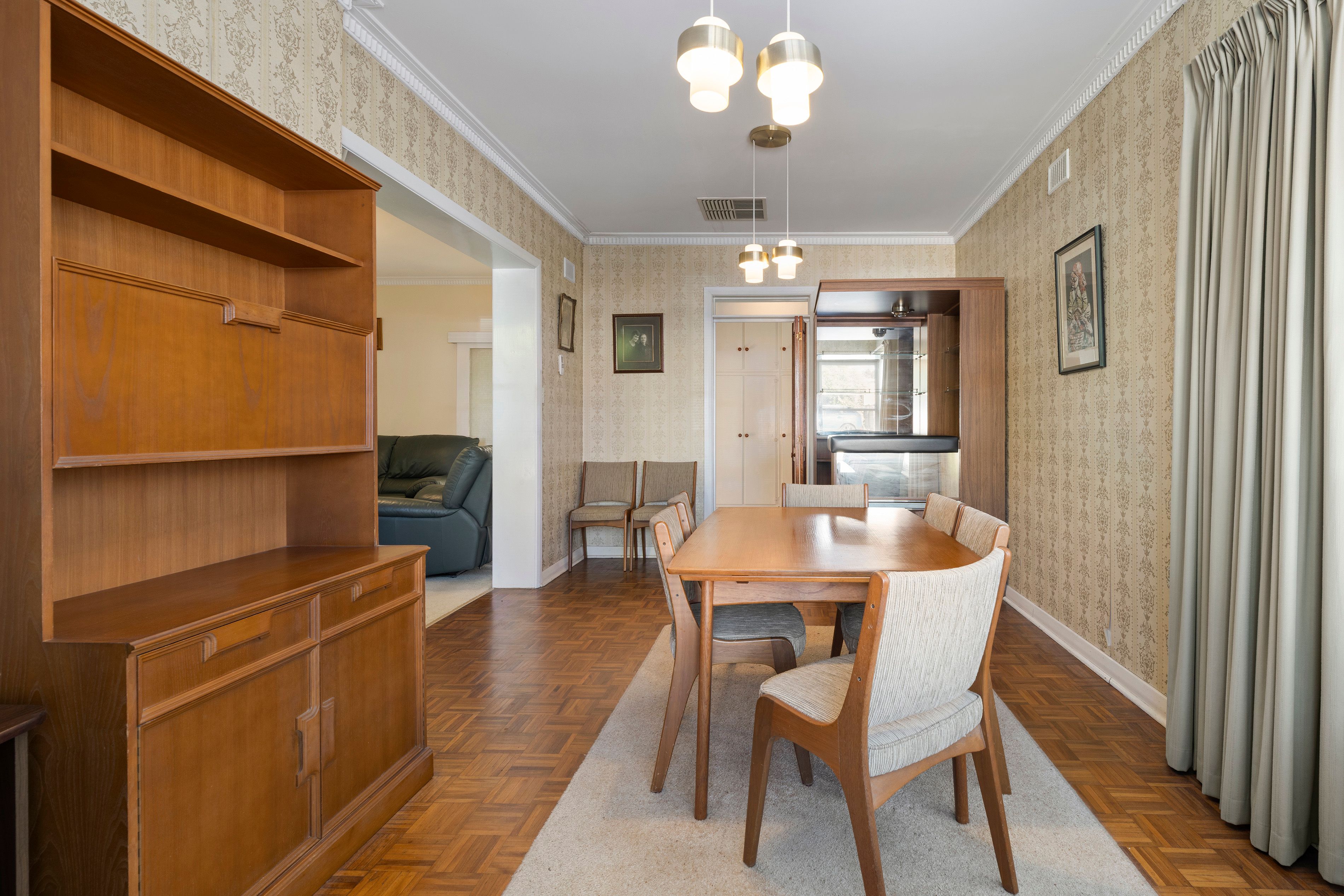 13 Eversley Avenue — photo 9 of 26