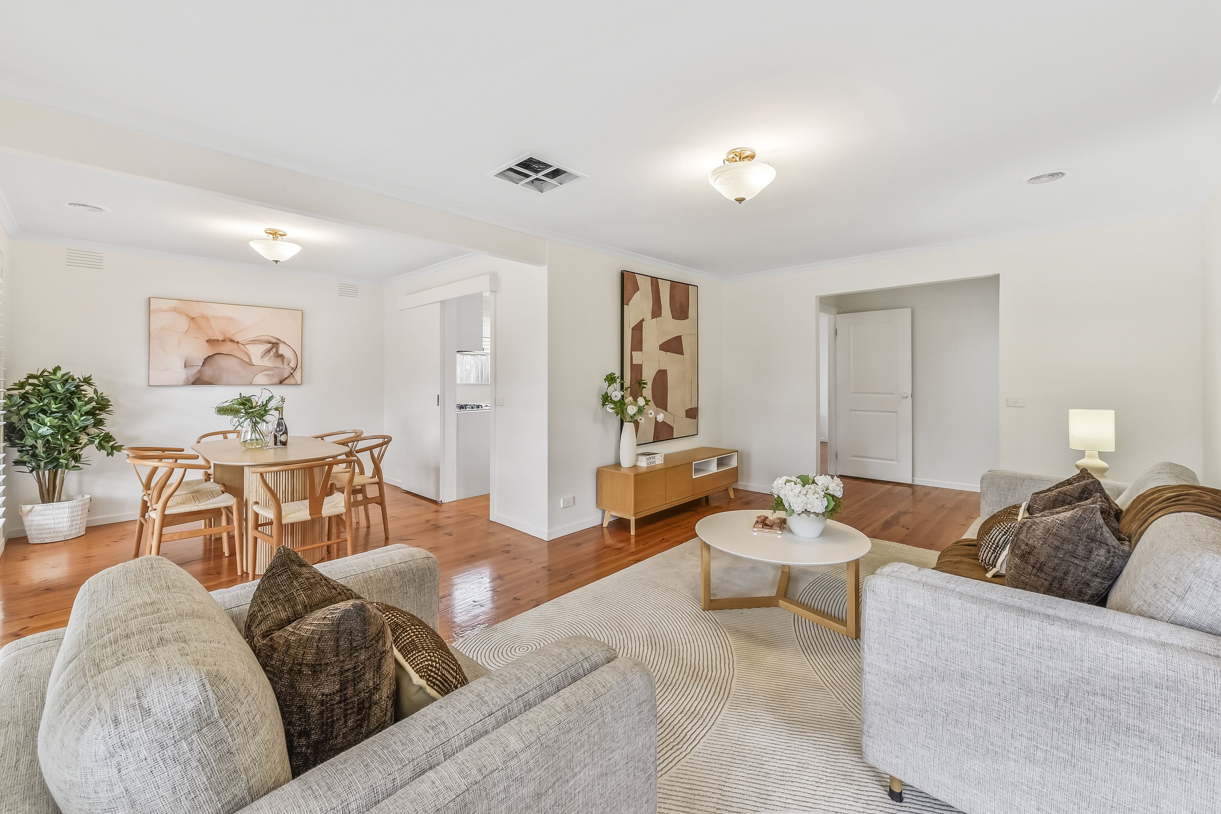 28 Philip Road — photo 8 of 22