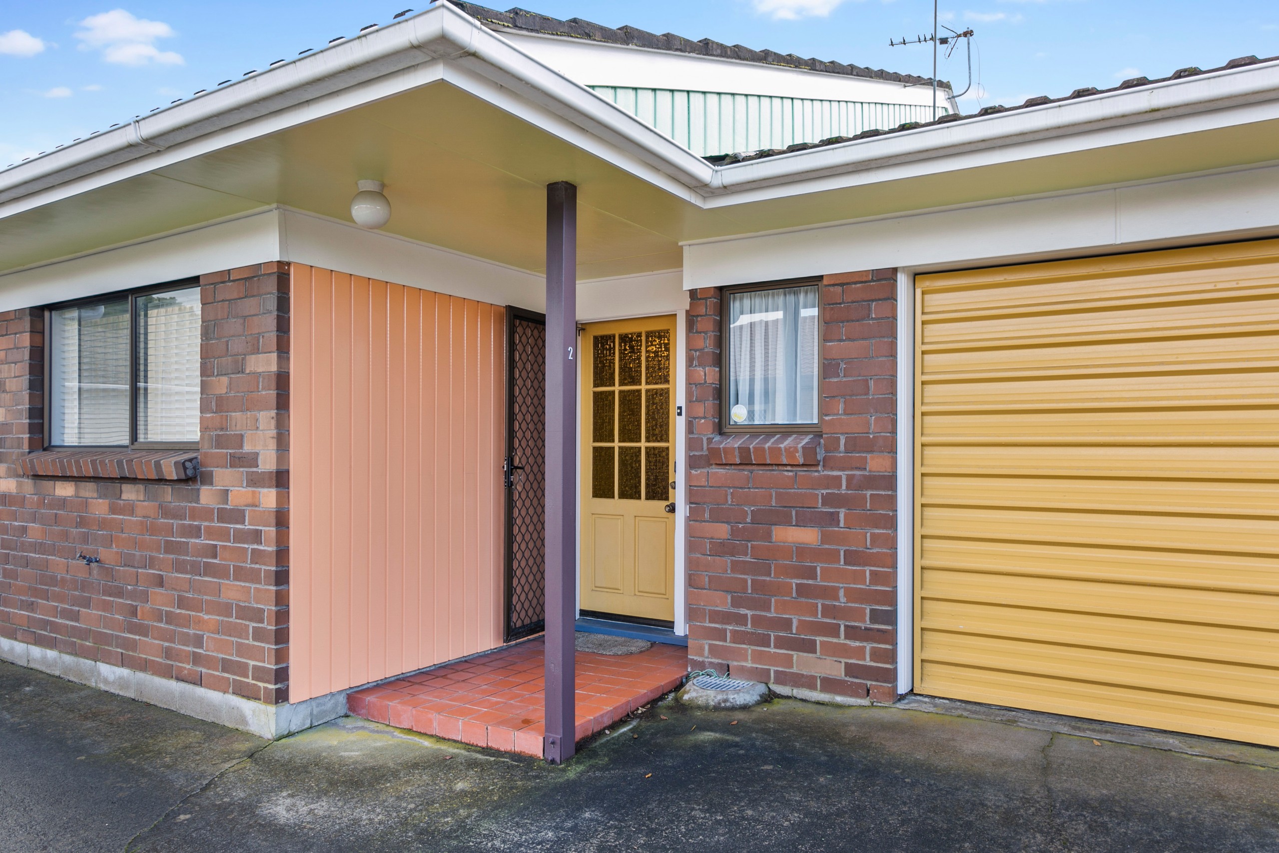 2/377 Blockhouse Bay Road, Blockhouse Bay, Auckland City