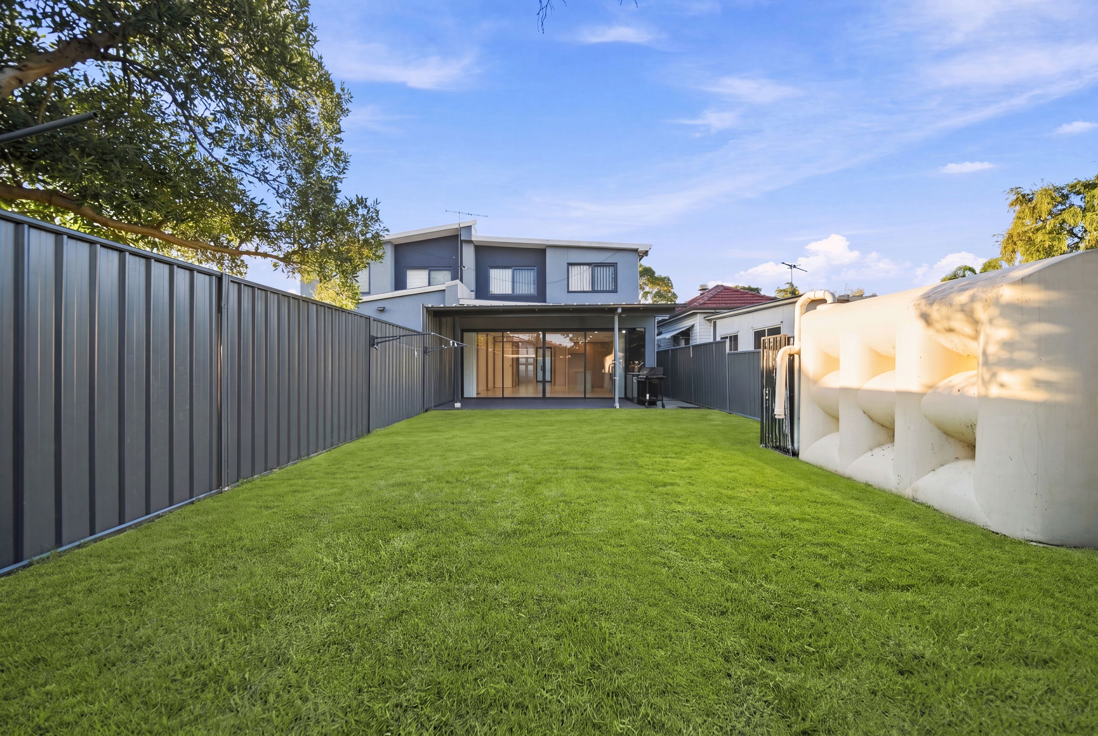 91 Jocelyn Street — photo 17 of 20
